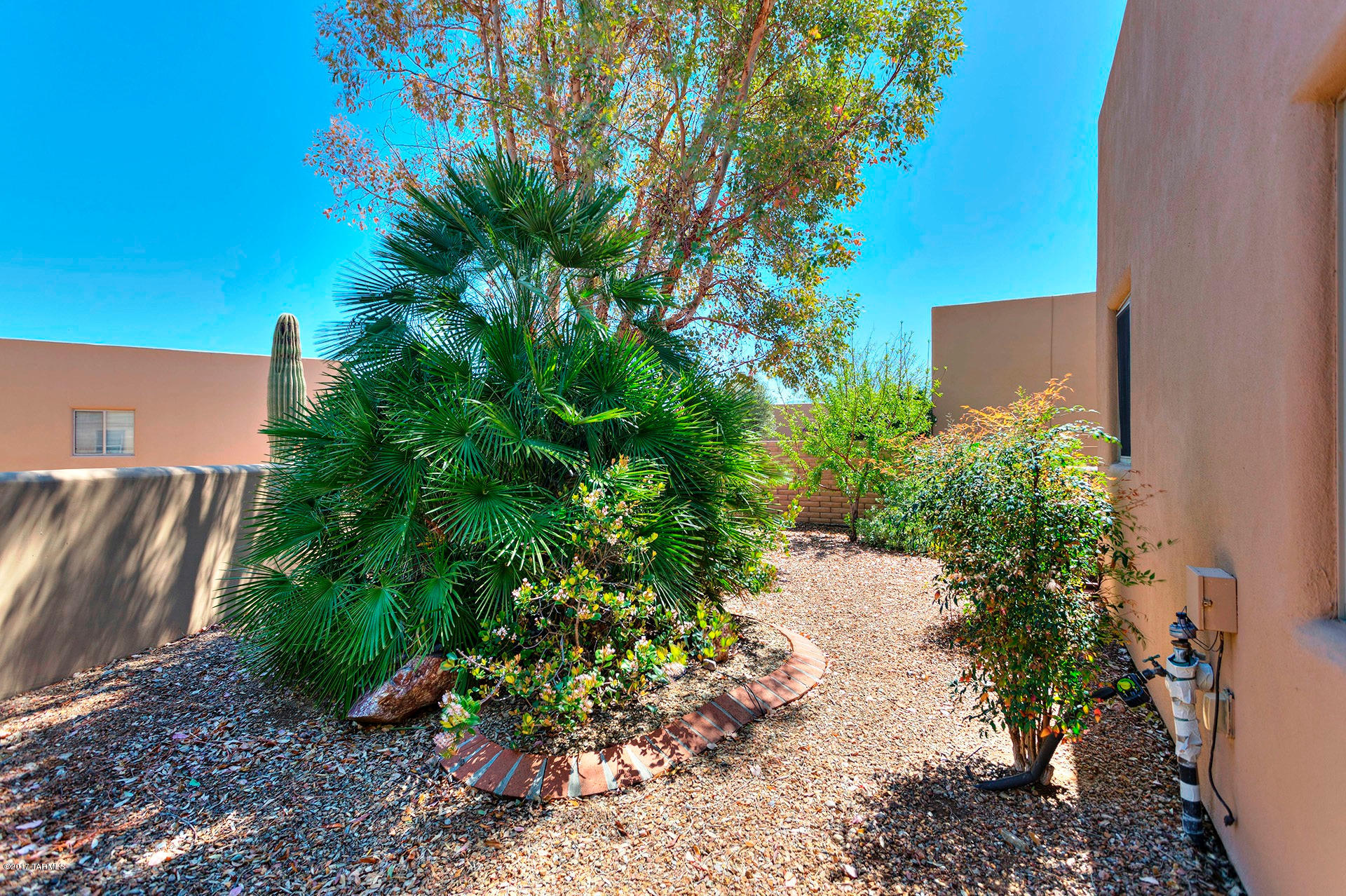 840 W Via Rio Fuerte