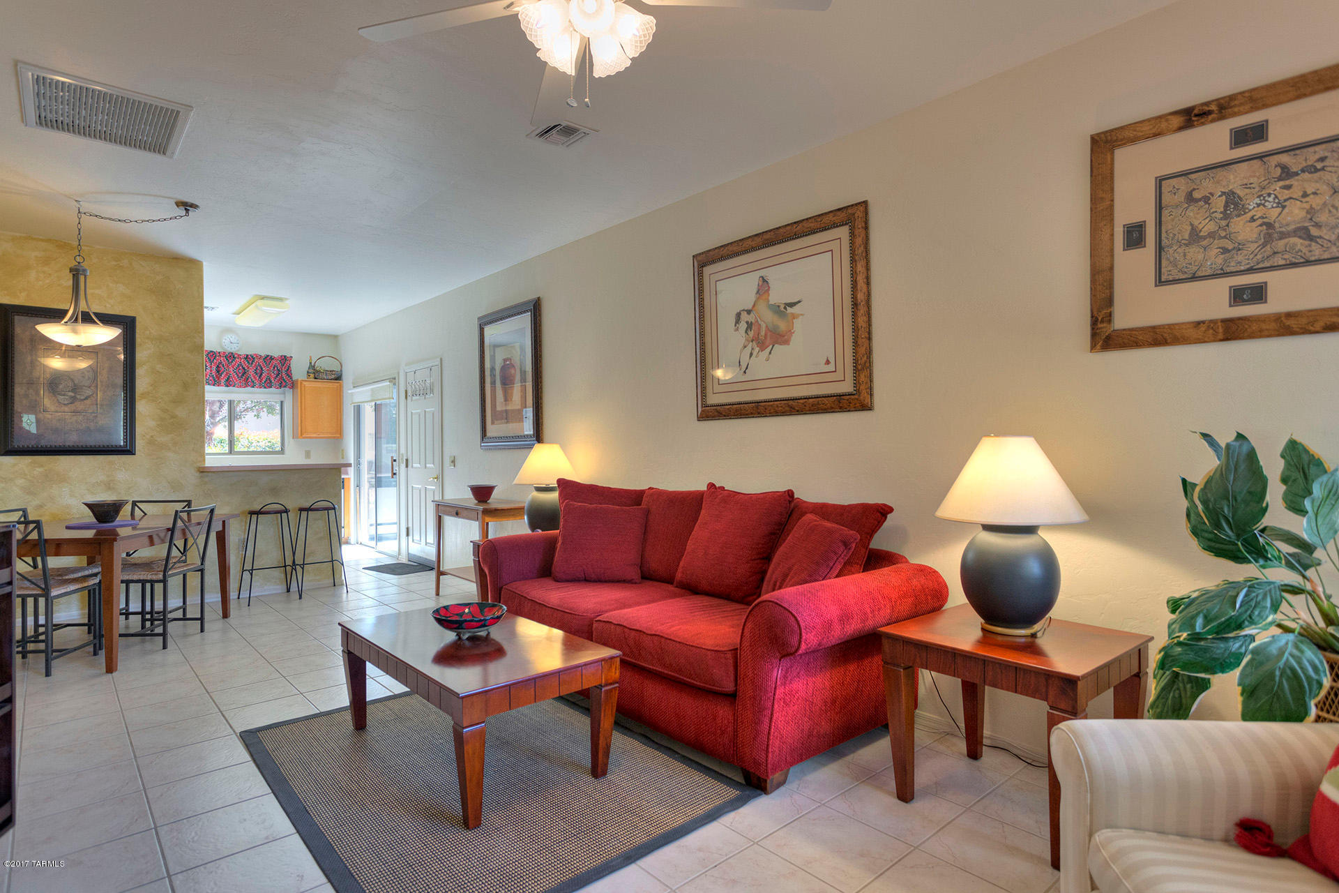 840 W Via Rio Fuerte