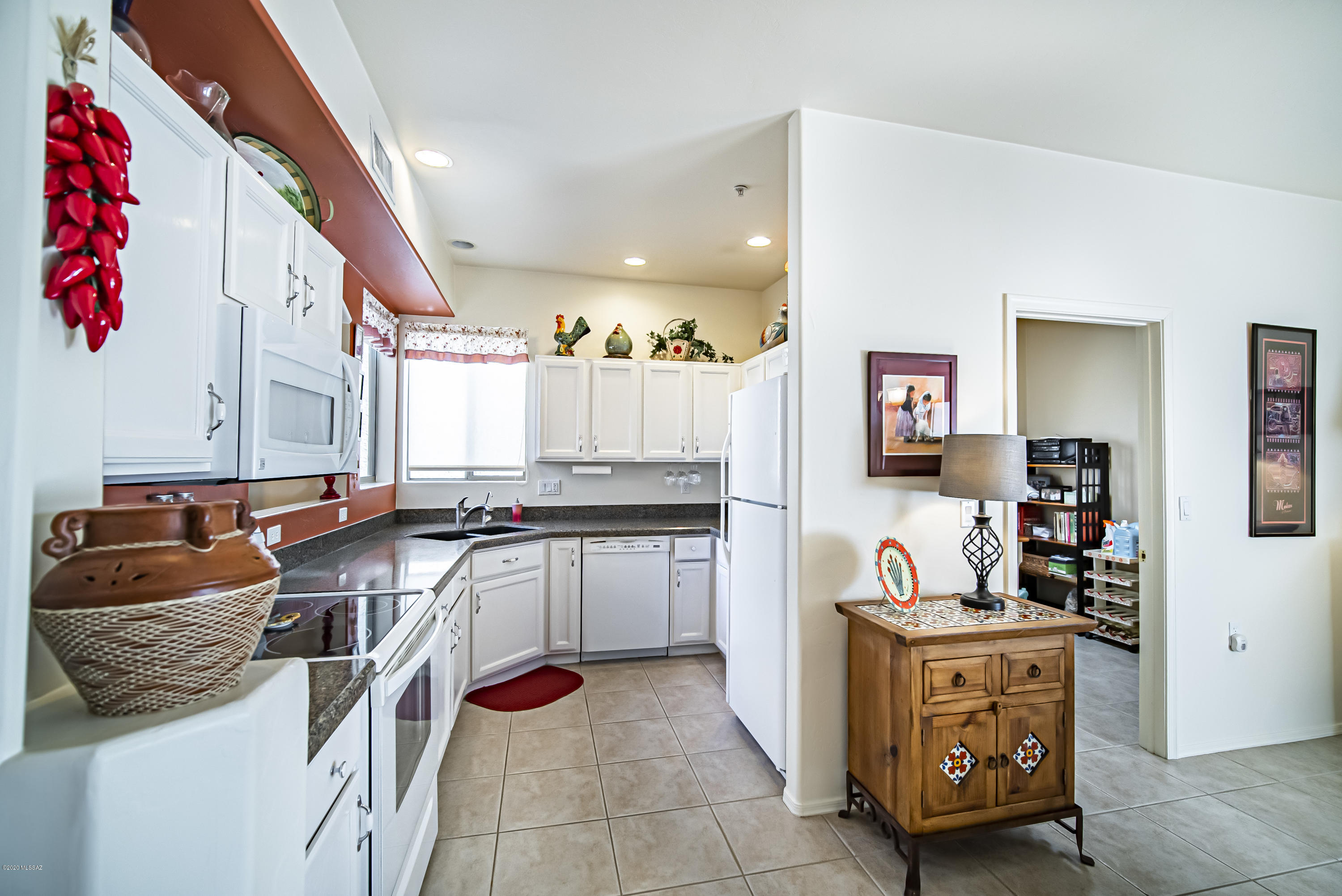 2513 S Pecan Valley Place