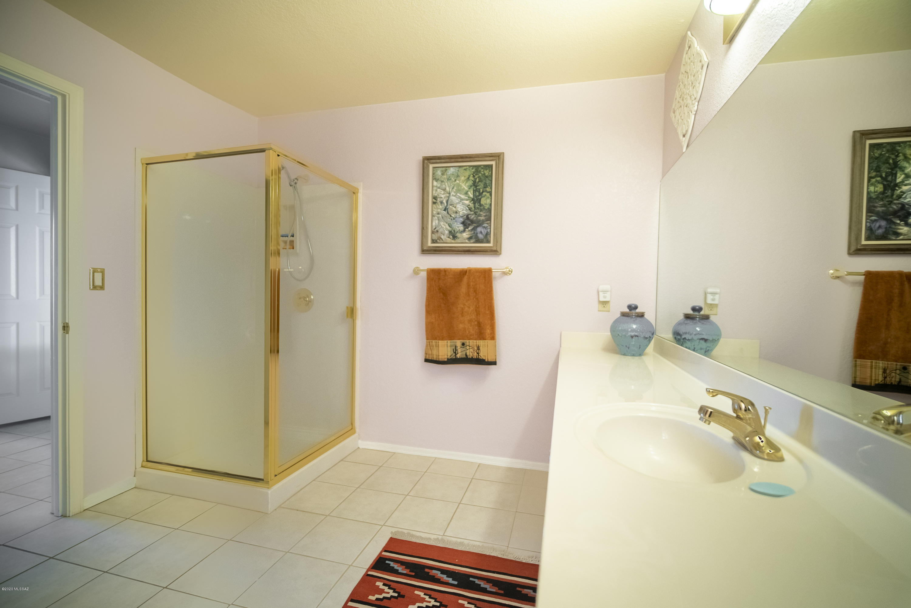 1241 N Paseo Del Cervato