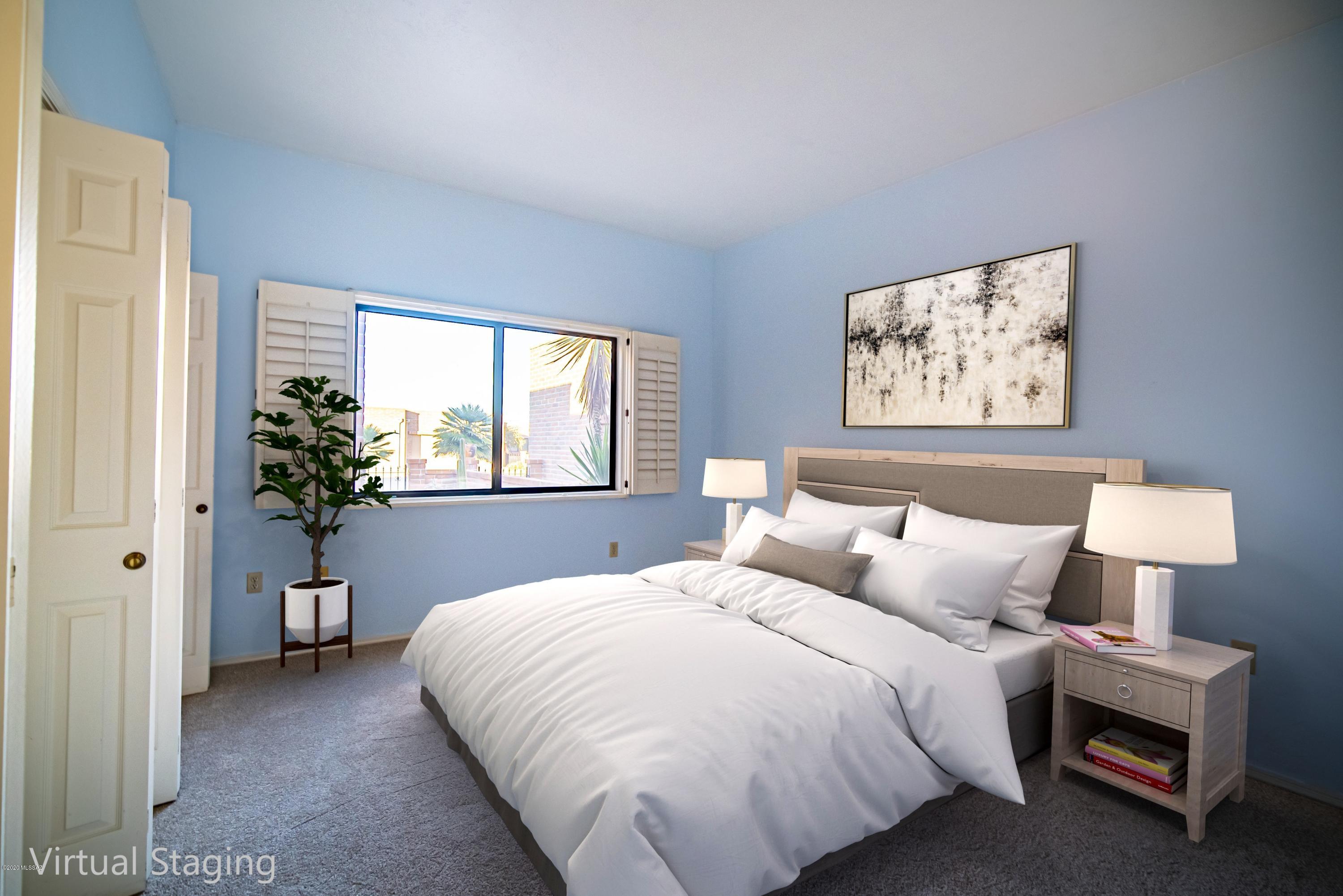 1631 W Calle del Grajo