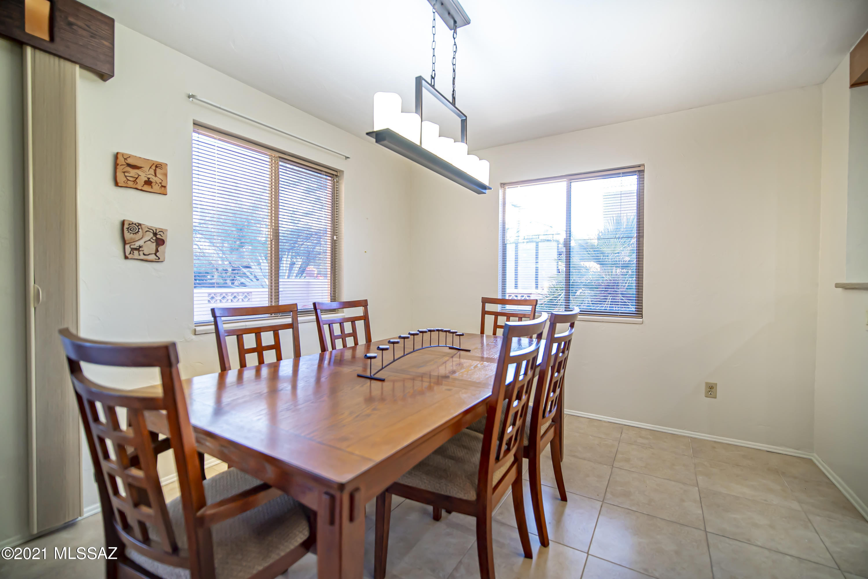 226 E Paseo Chuparosas