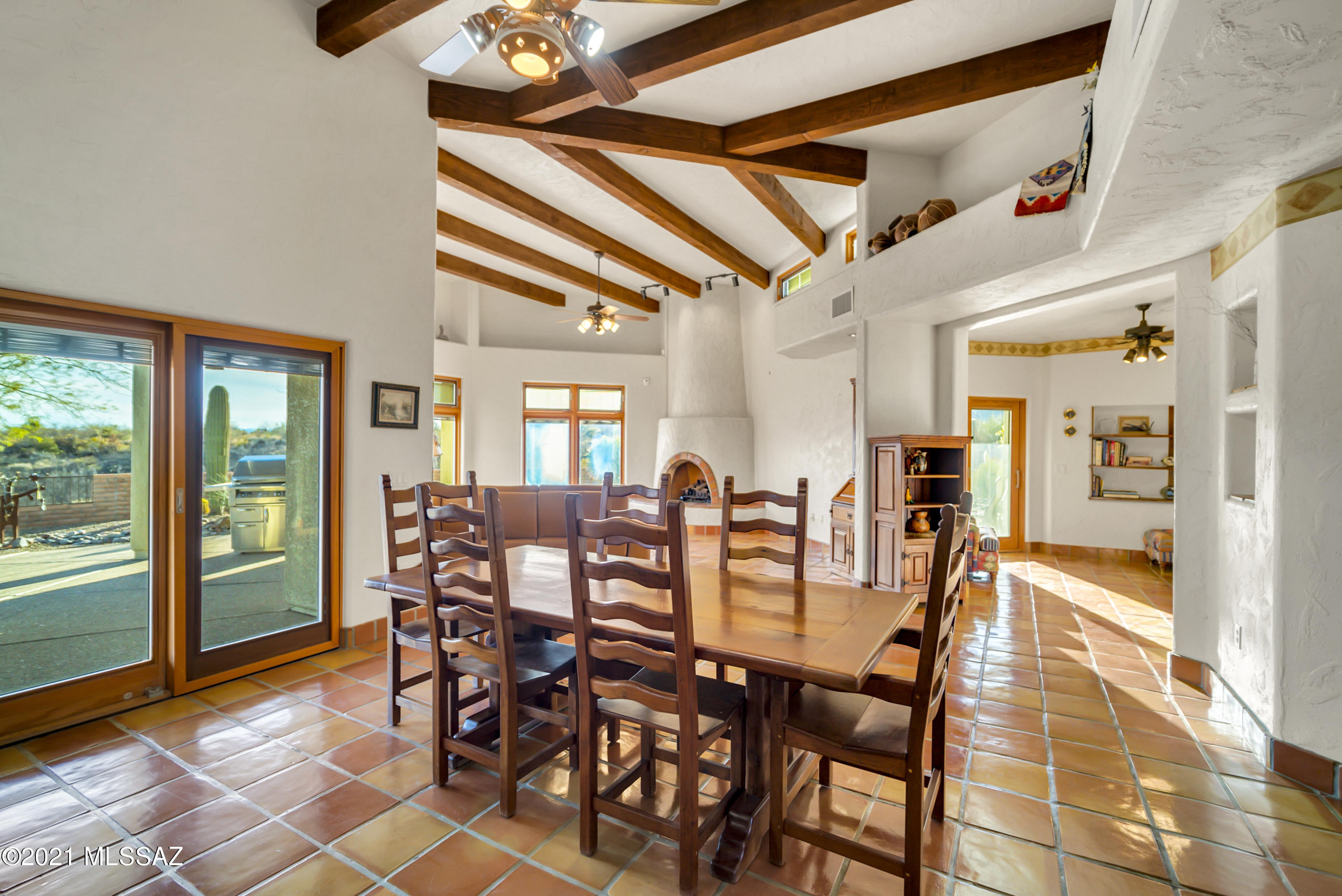 947 S Paseo De La Lira