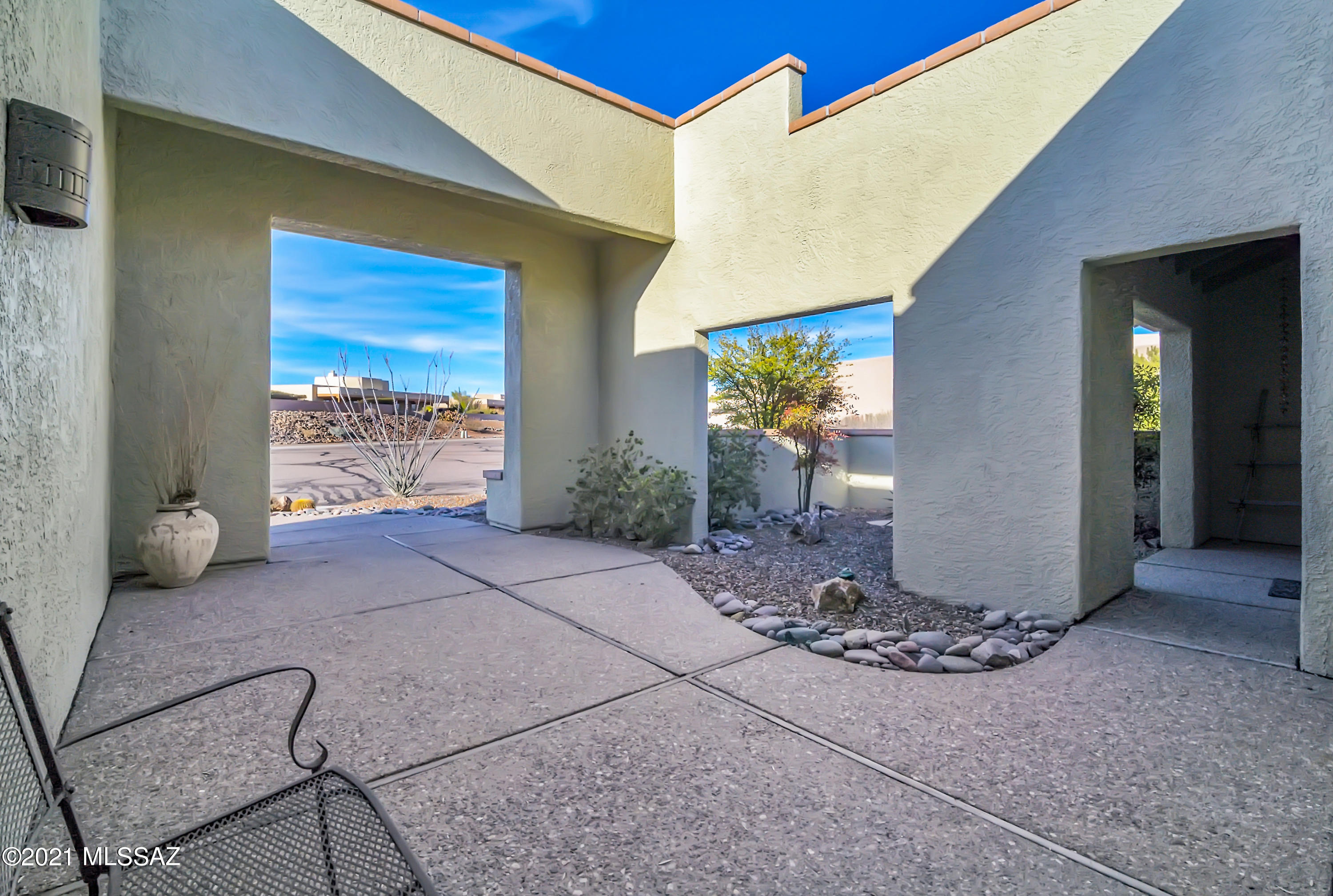 947 S Paseo De La Lira