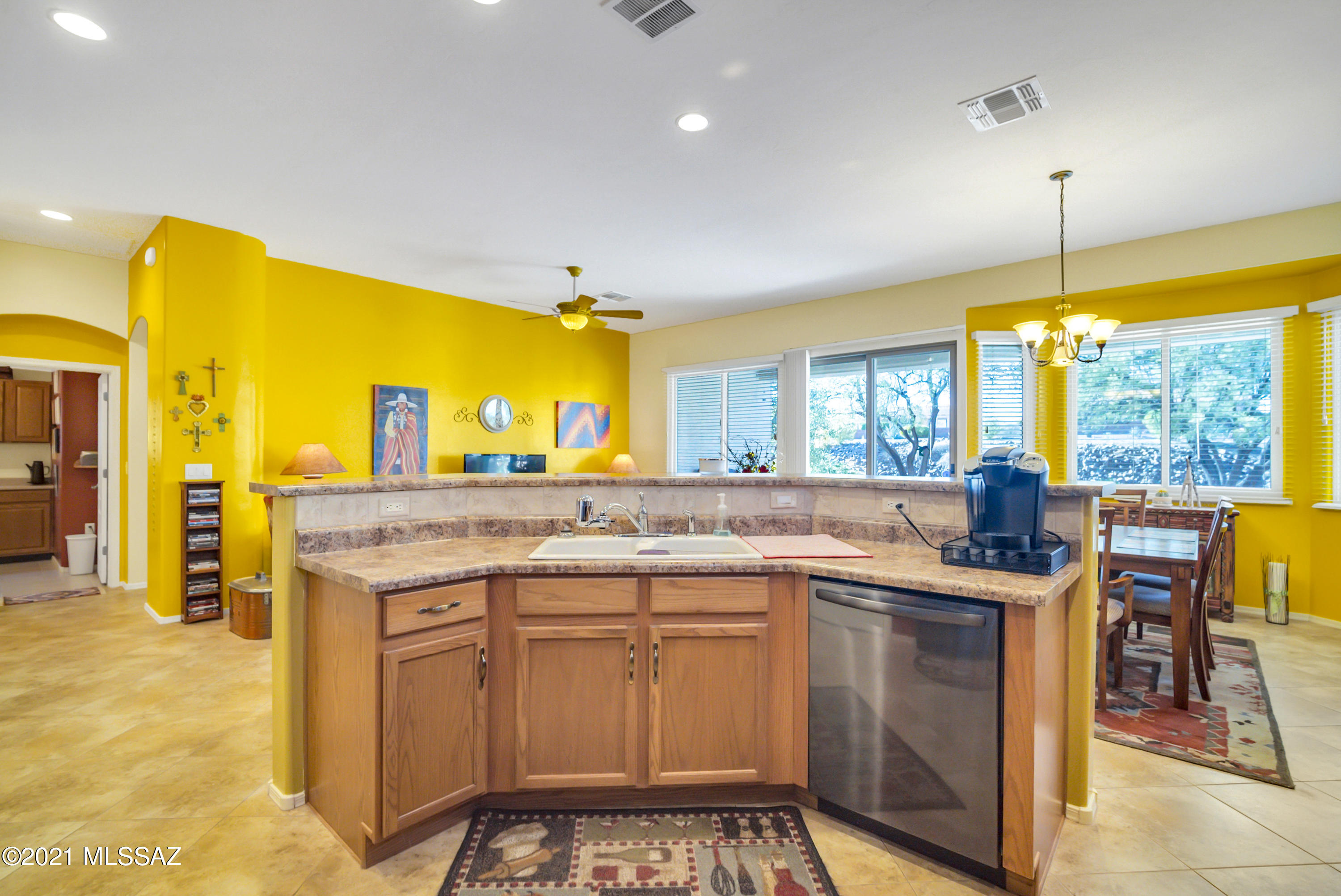 317 N Crescent Bell Drive