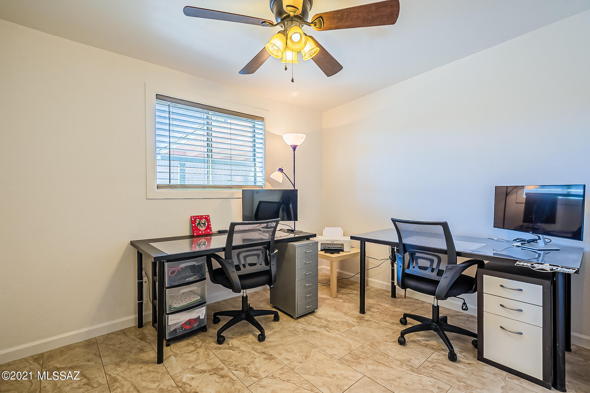 3872 N Palm Grove Drive