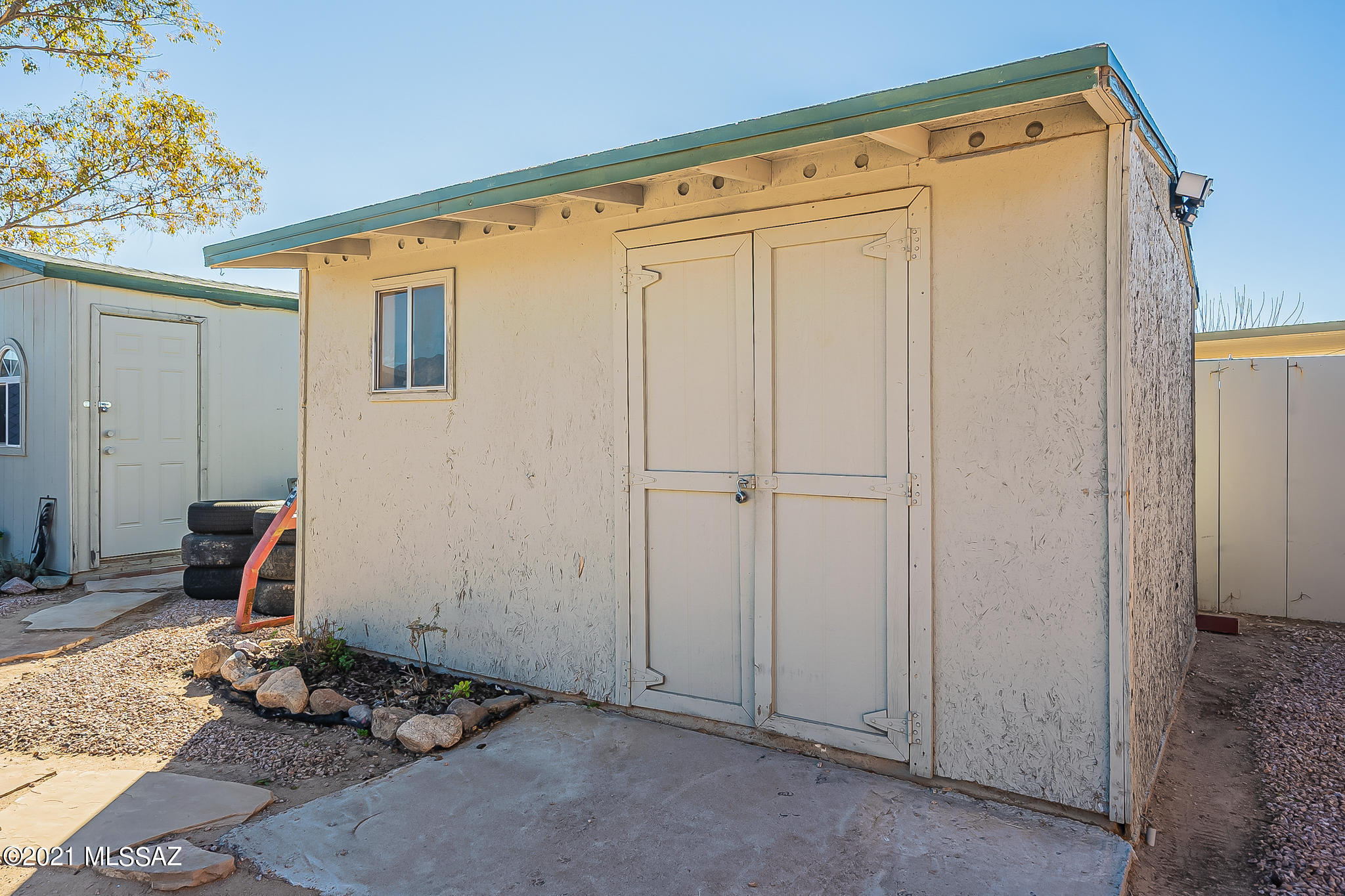 3872 N Palm Grove Drive