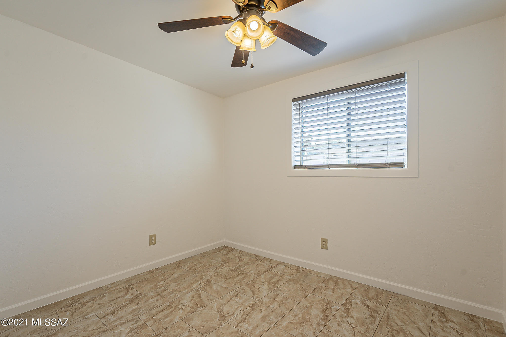 3872 N Palm Grove Drive