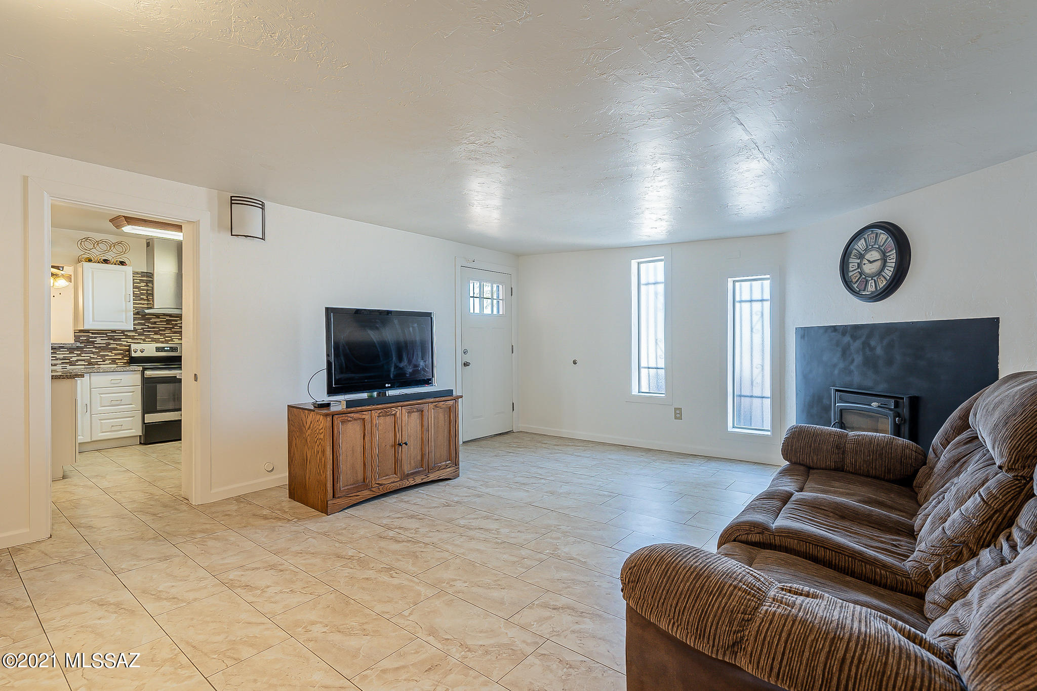 3872 N Palm Grove Drive