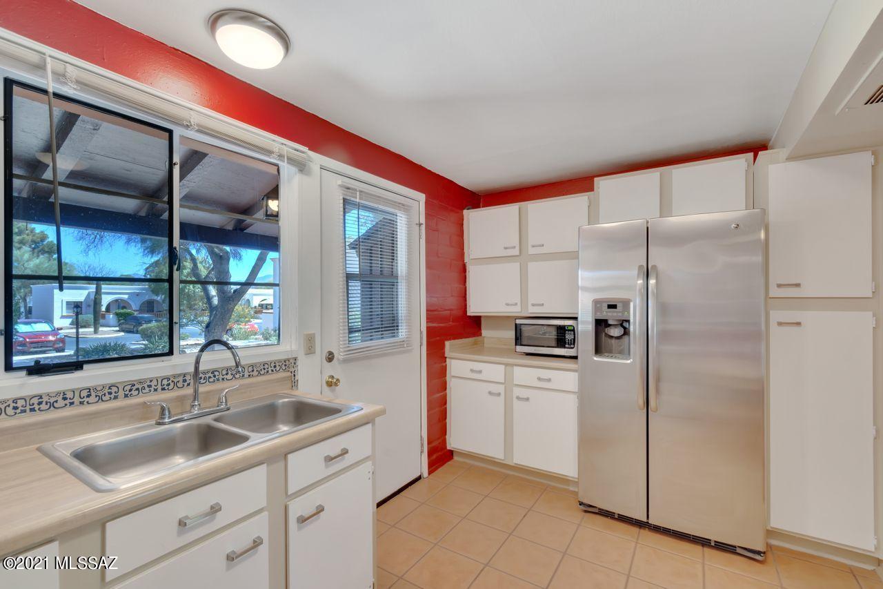 247 S Paseo Sarta Unit: B