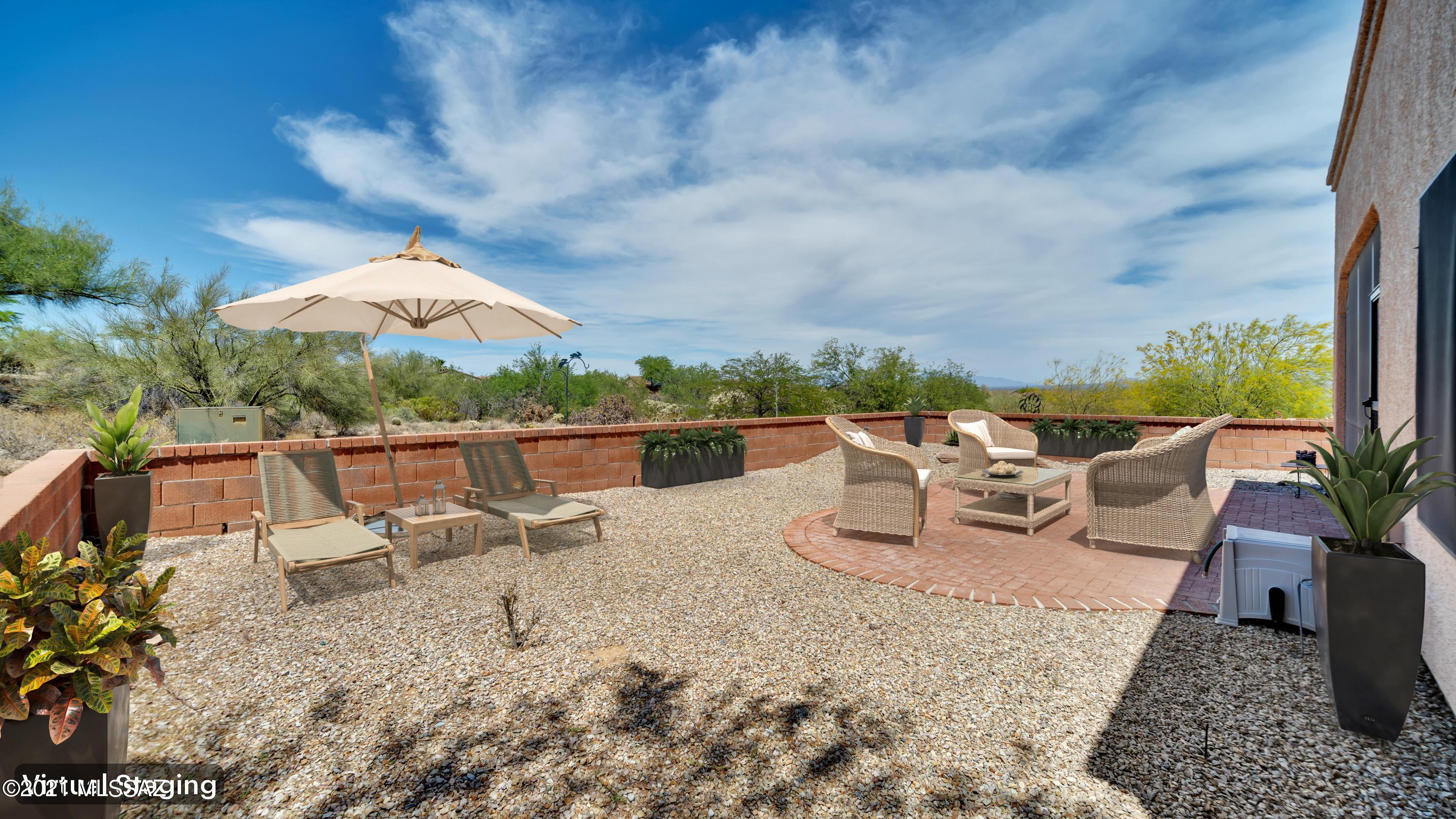 668 W Union Bell Drive