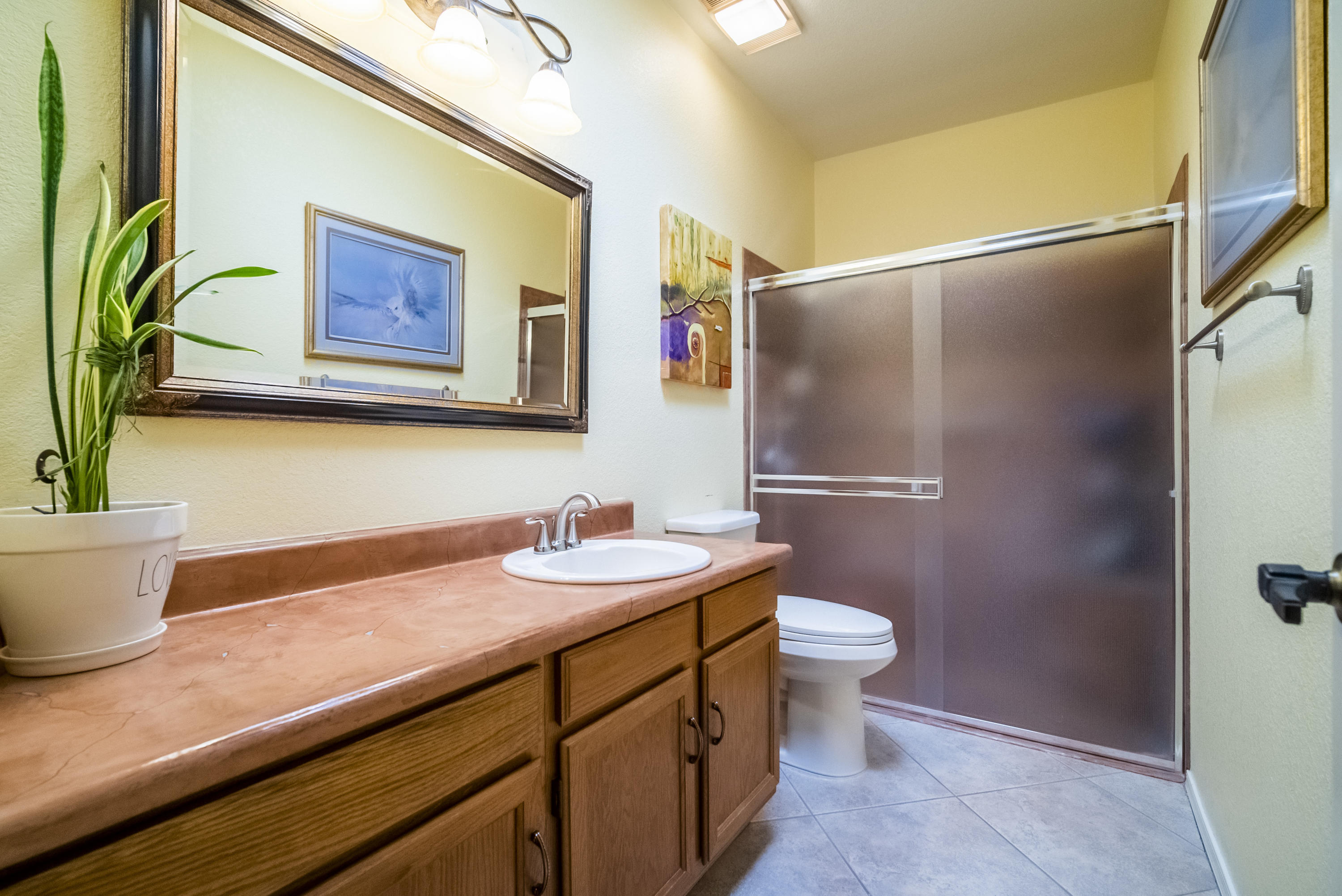 933 W Calle Del Vencejo