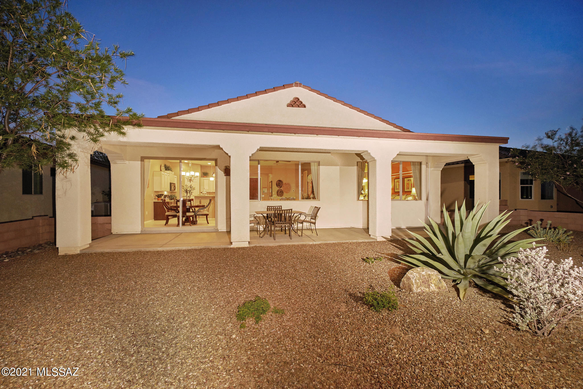 690 N Observation Trail