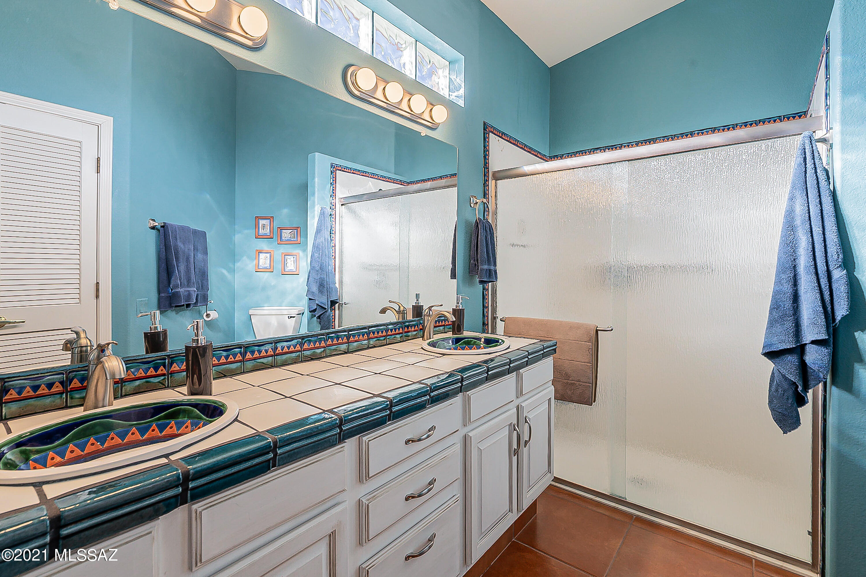 1981 W Mintbush Drive