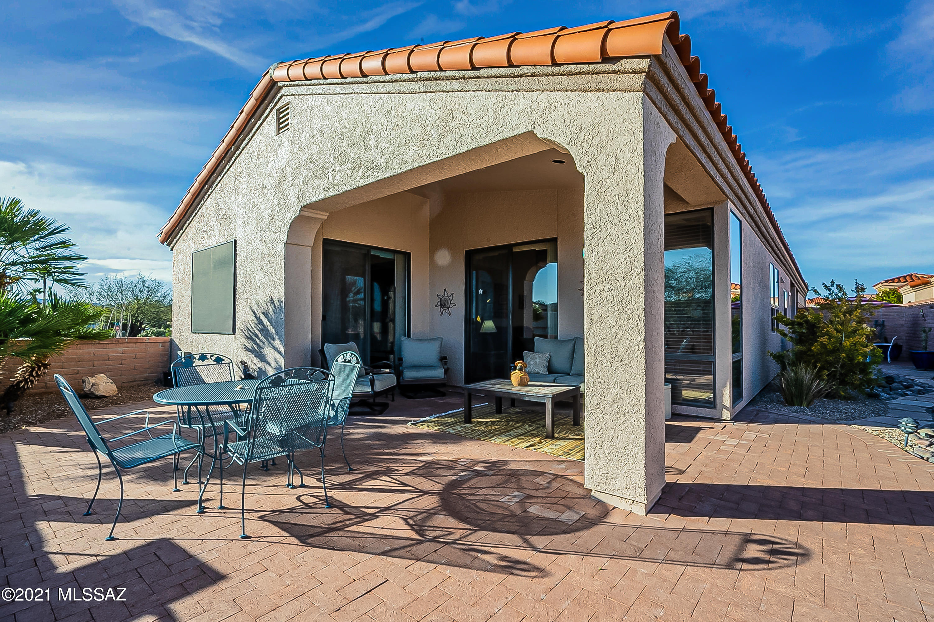 1981 W Mintbush Drive