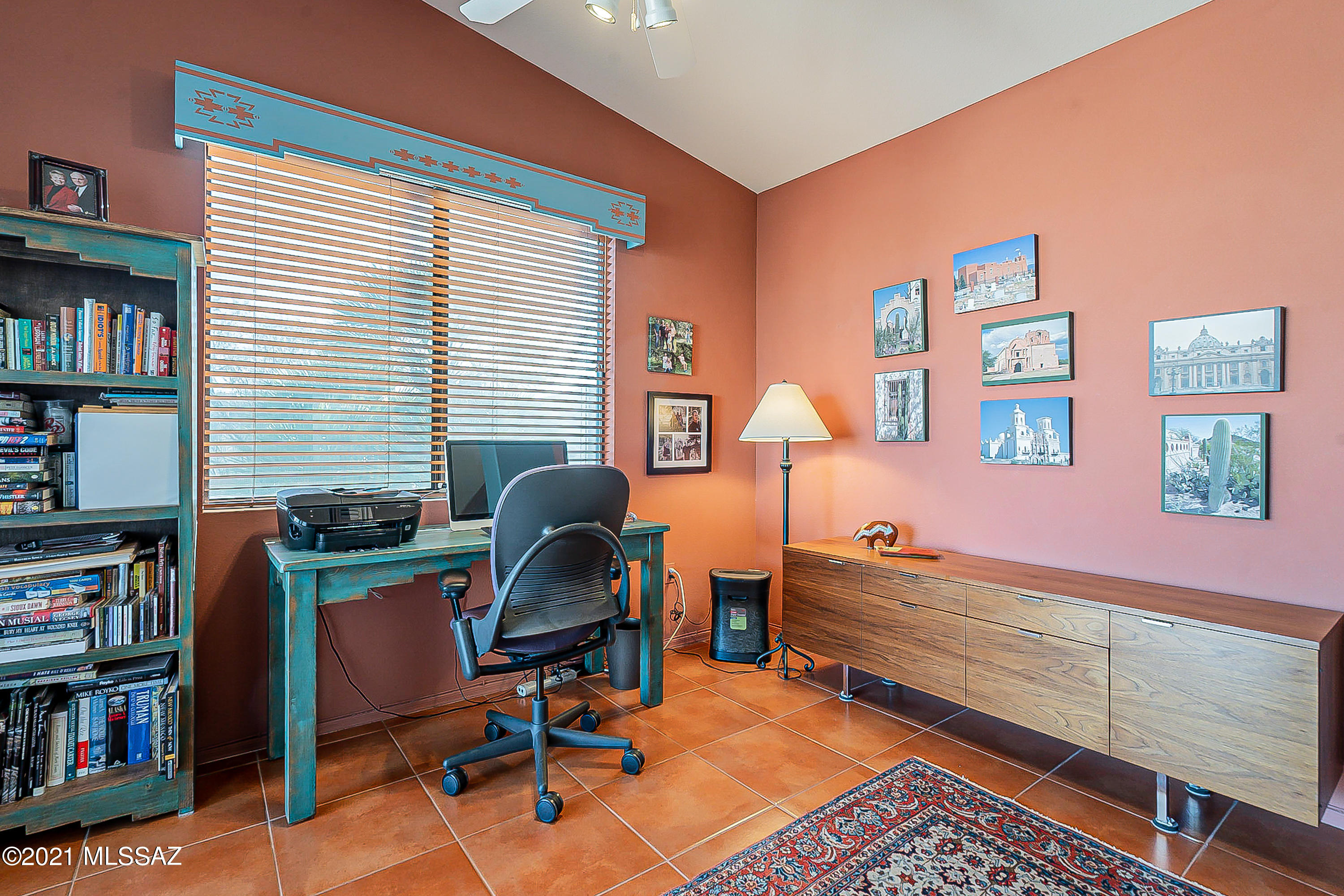 1981 W Mintbush Drive