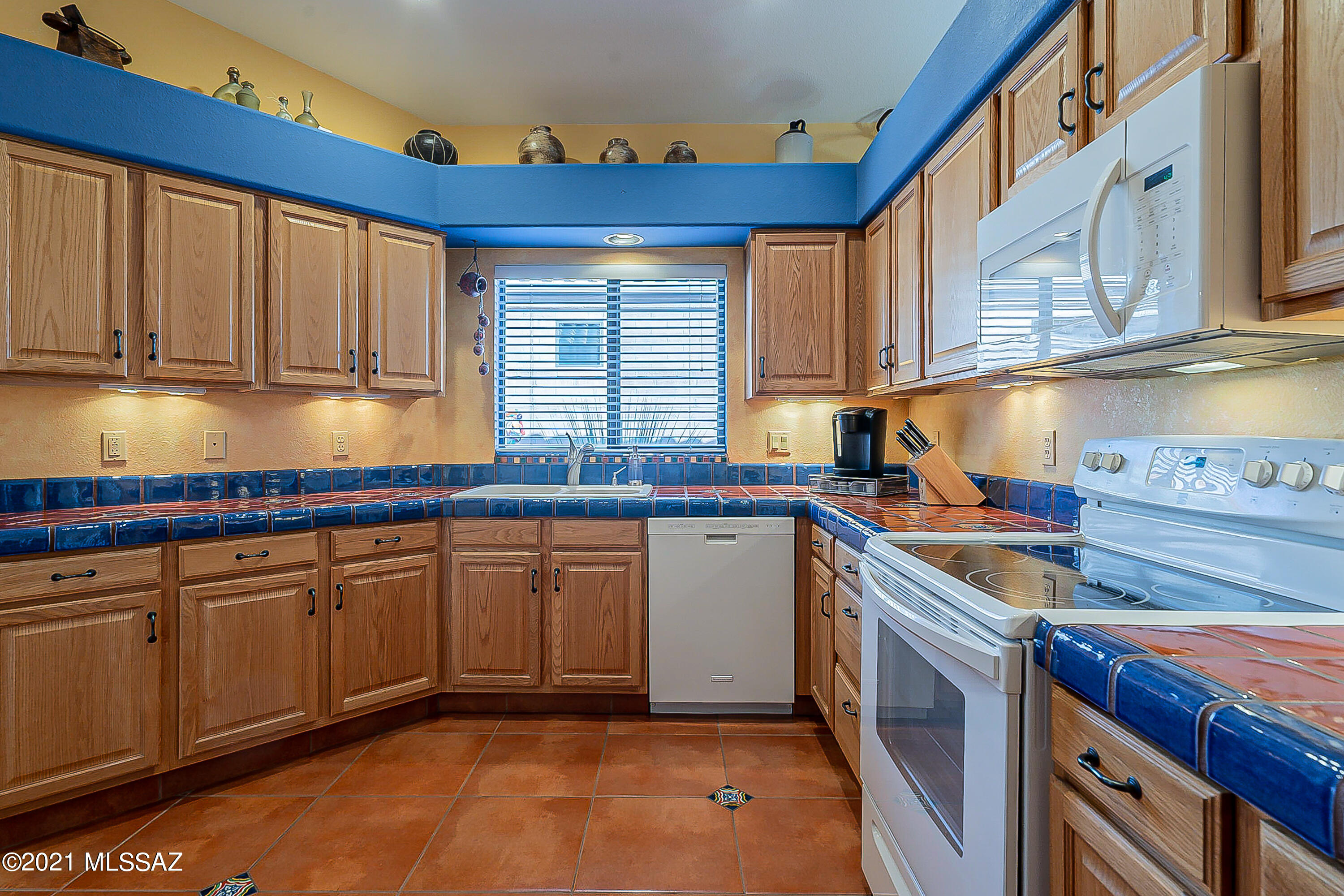 1981 W Mintbush Drive