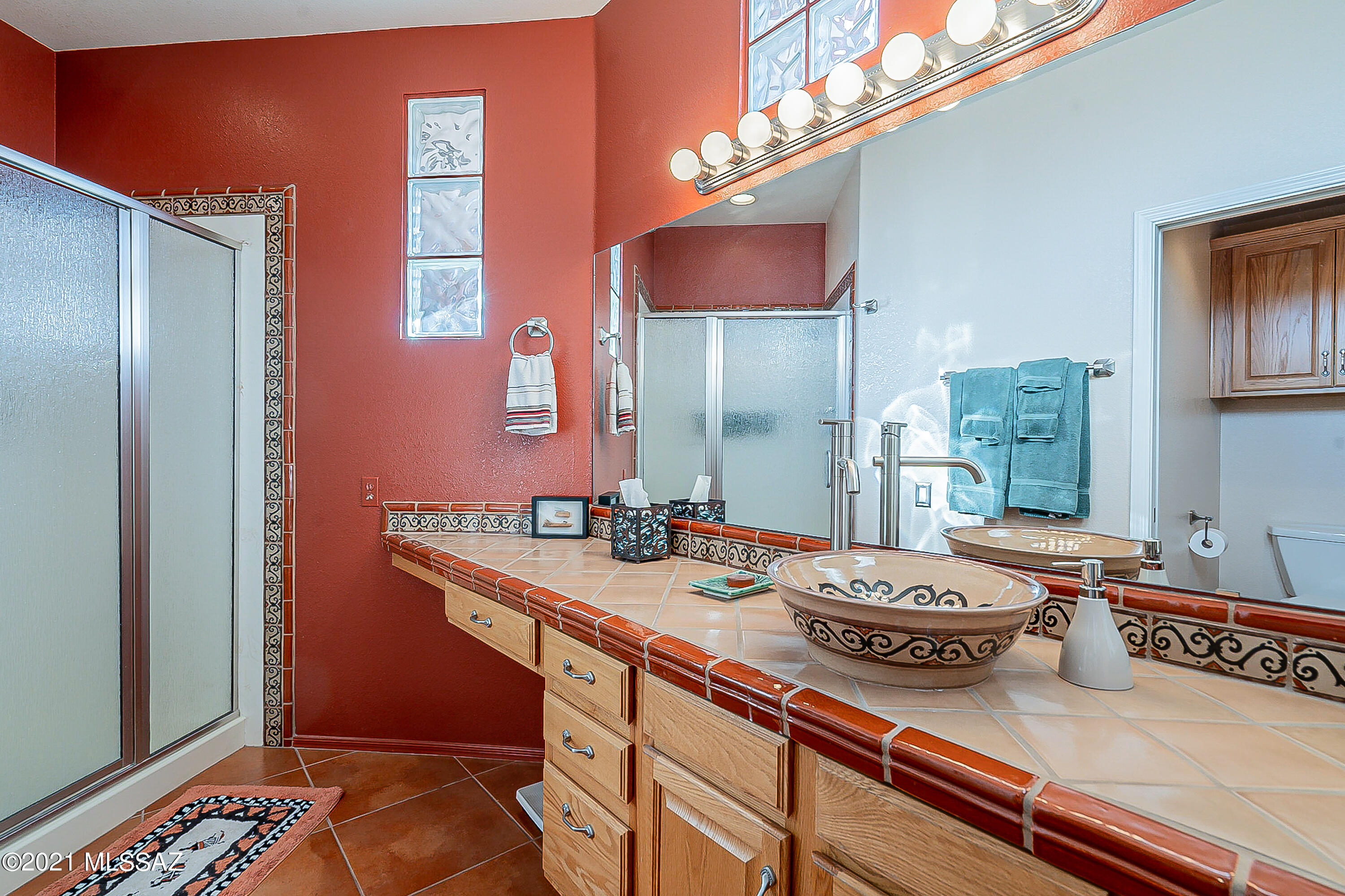 1981 W Mintbush Drive