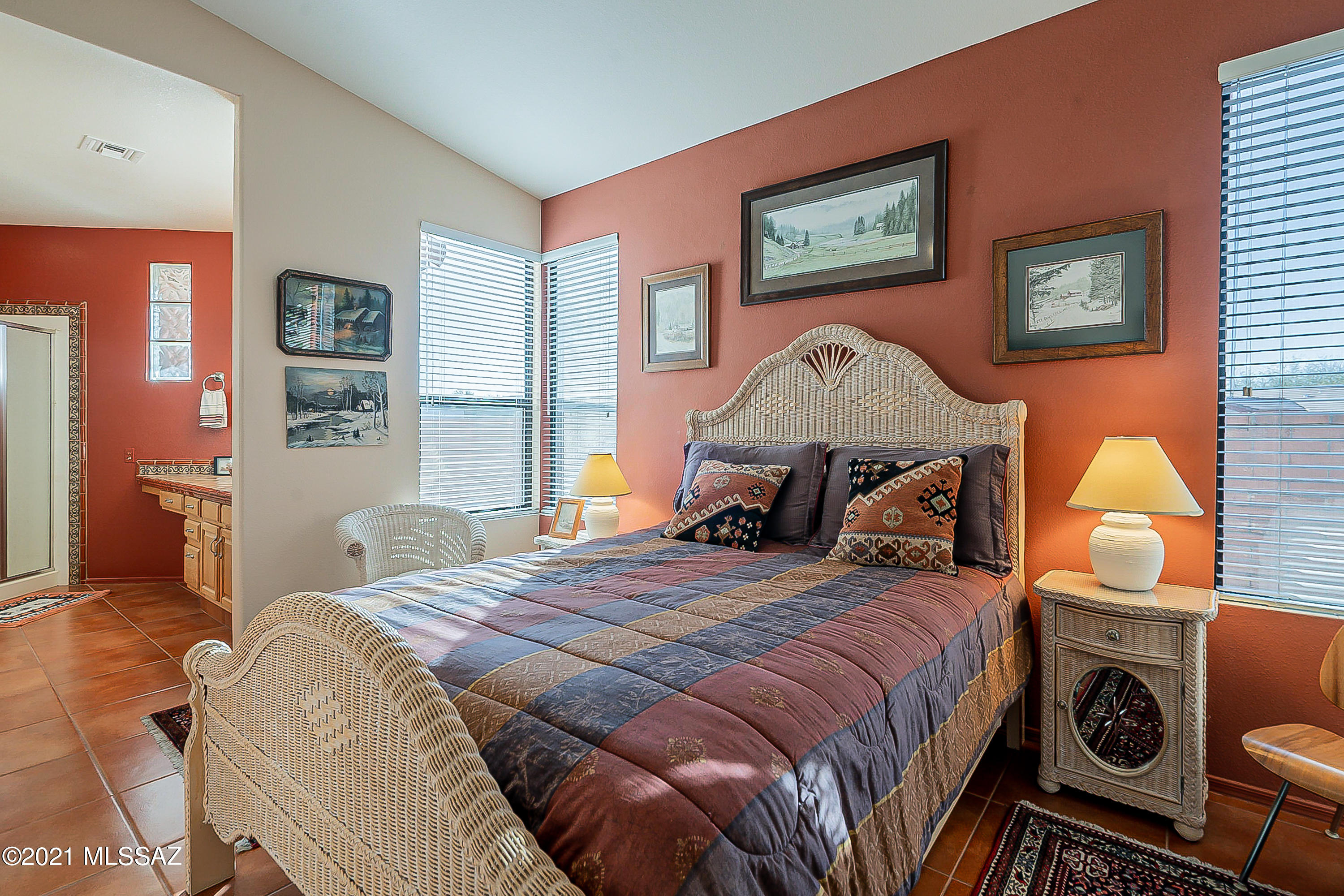 1981 W Mintbush Drive