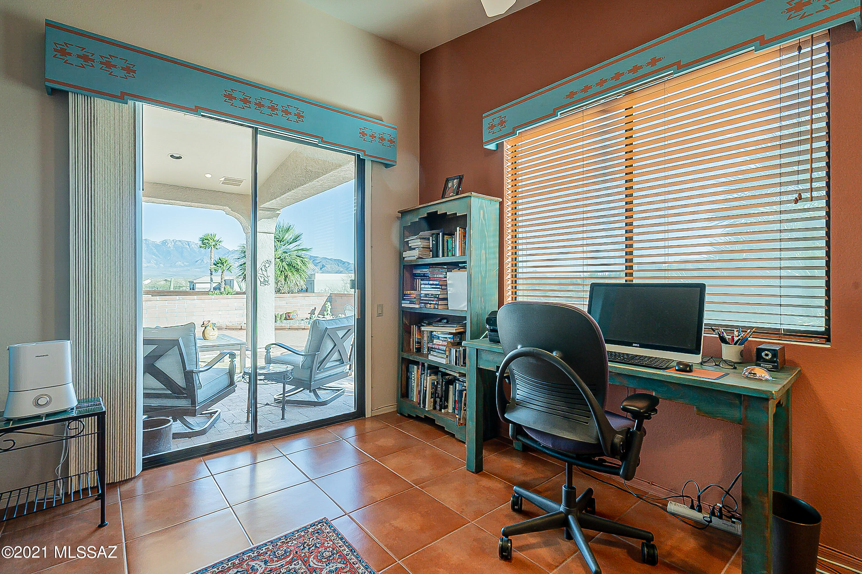 1981 W Mintbush Drive