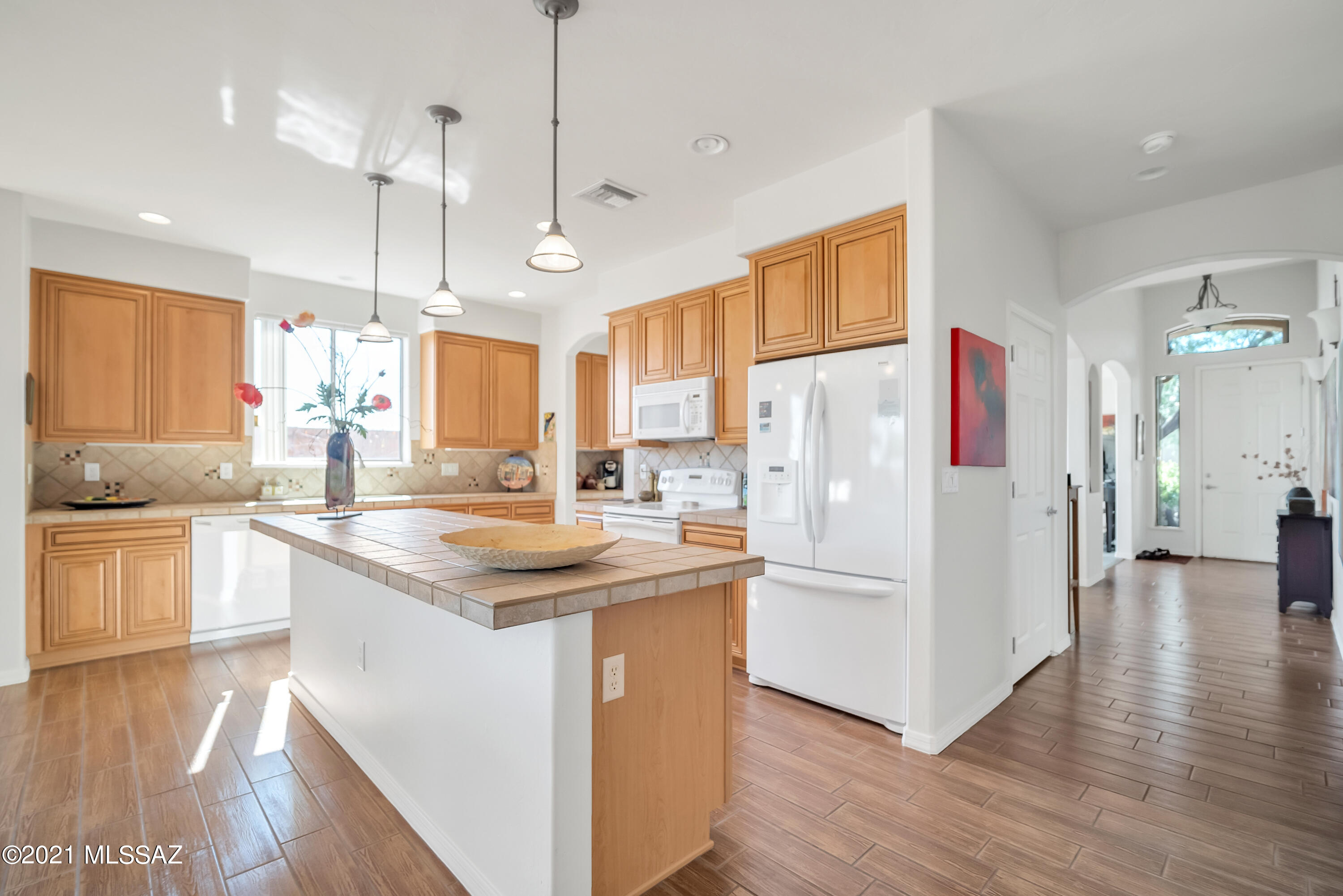 526 W Shadow Wood Street