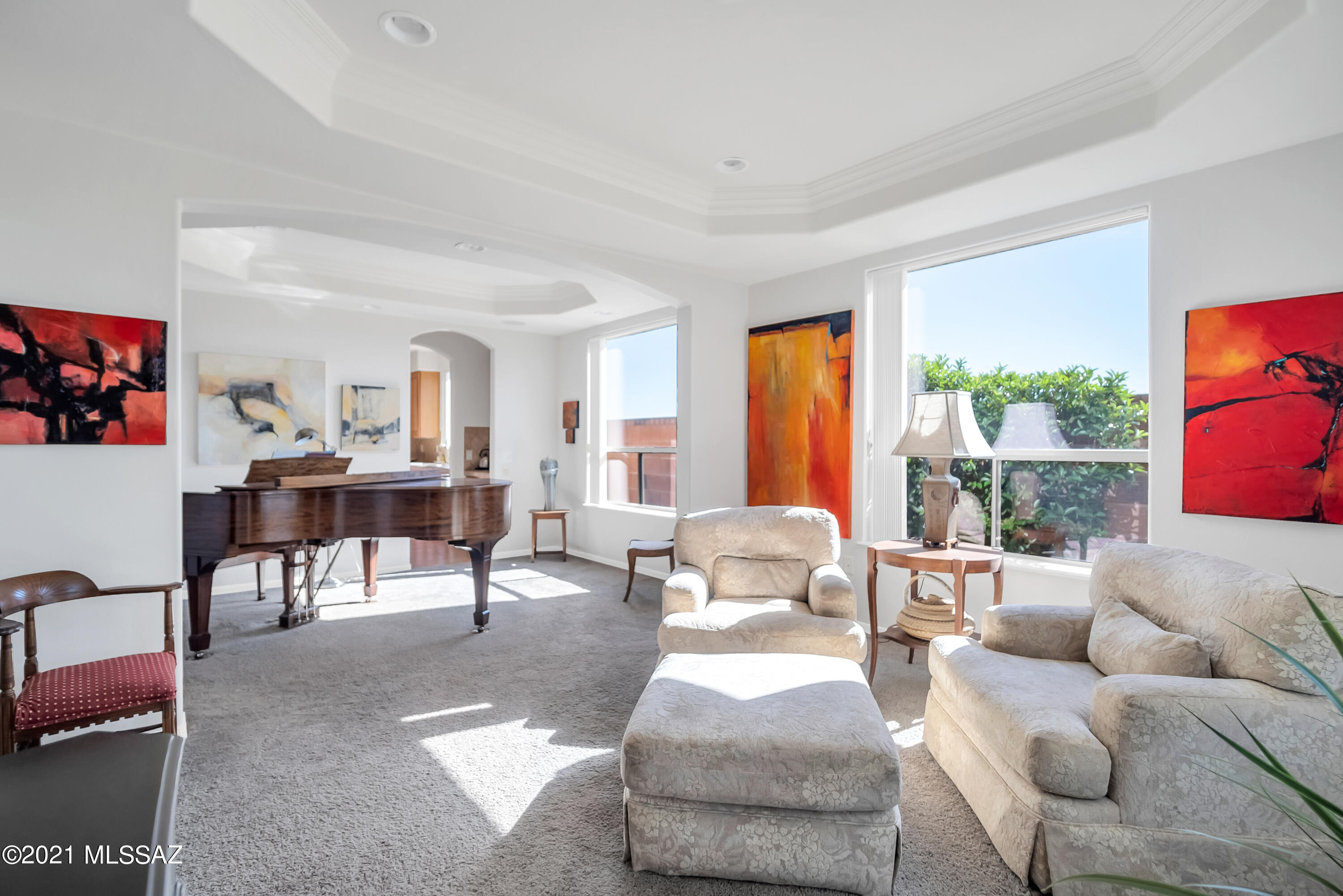 526 W Shadow Wood Street