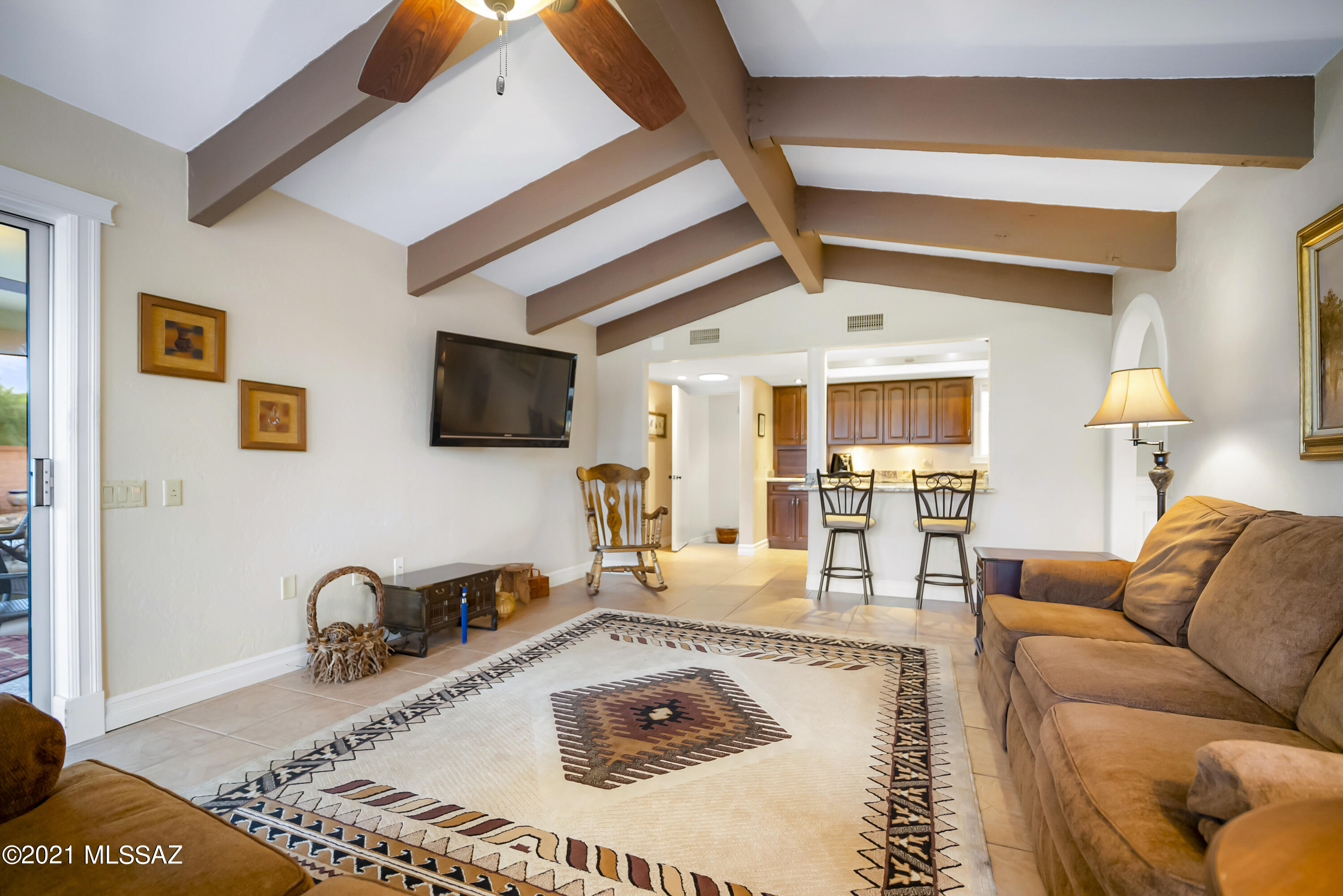 741 W Placita De La Cotonia