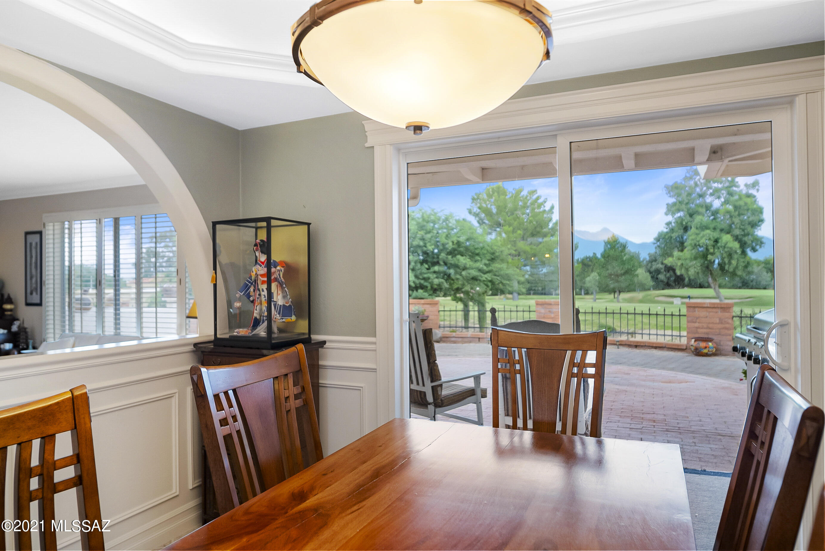 741 W Placita De La Cotonia