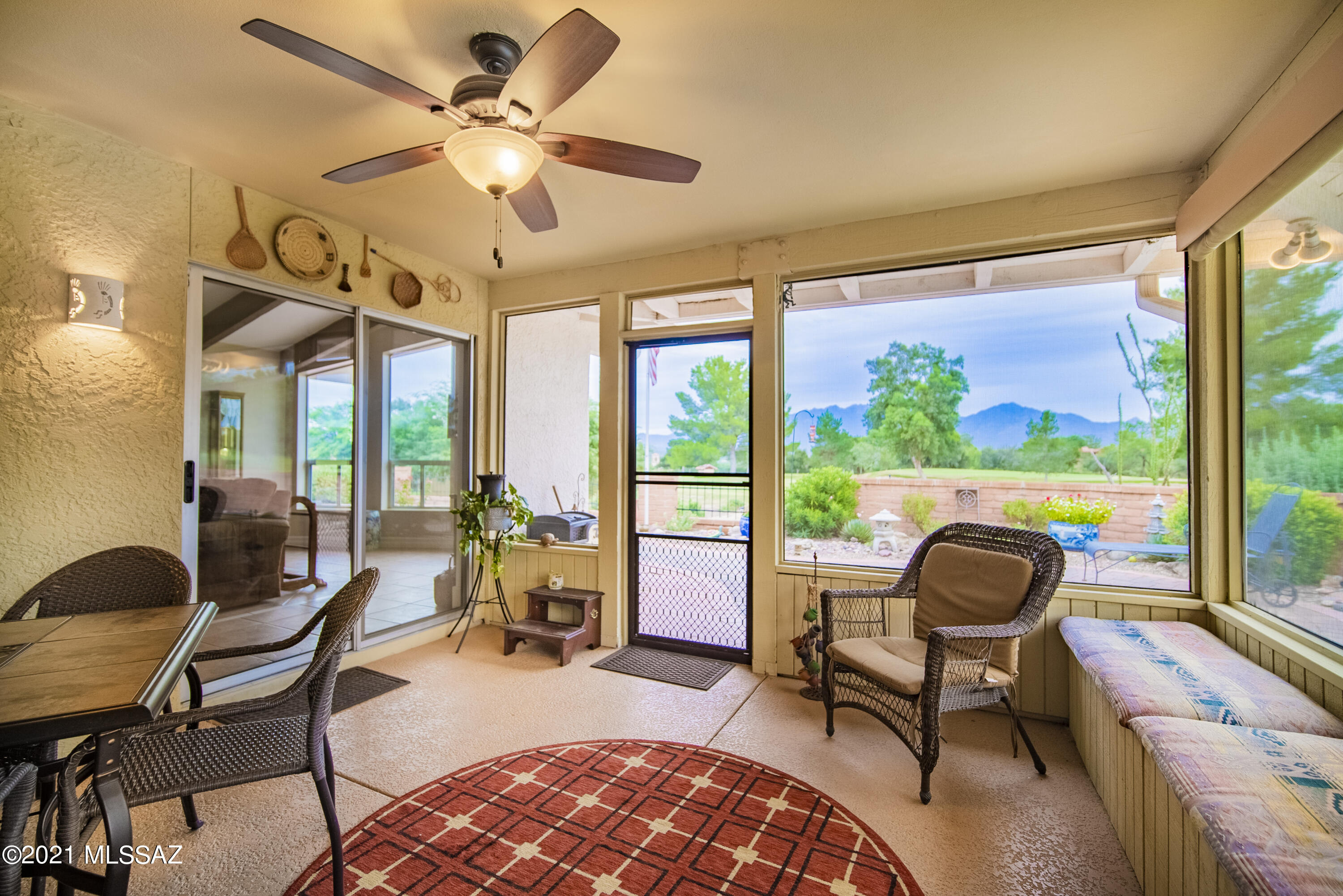 741 W Placita De La Cotonia