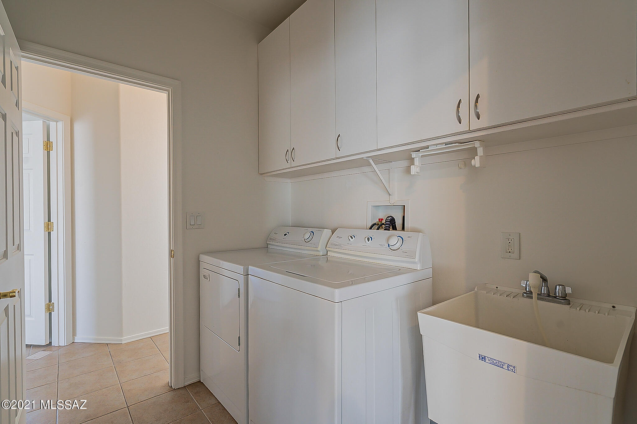 1760 N Rio Trinidad