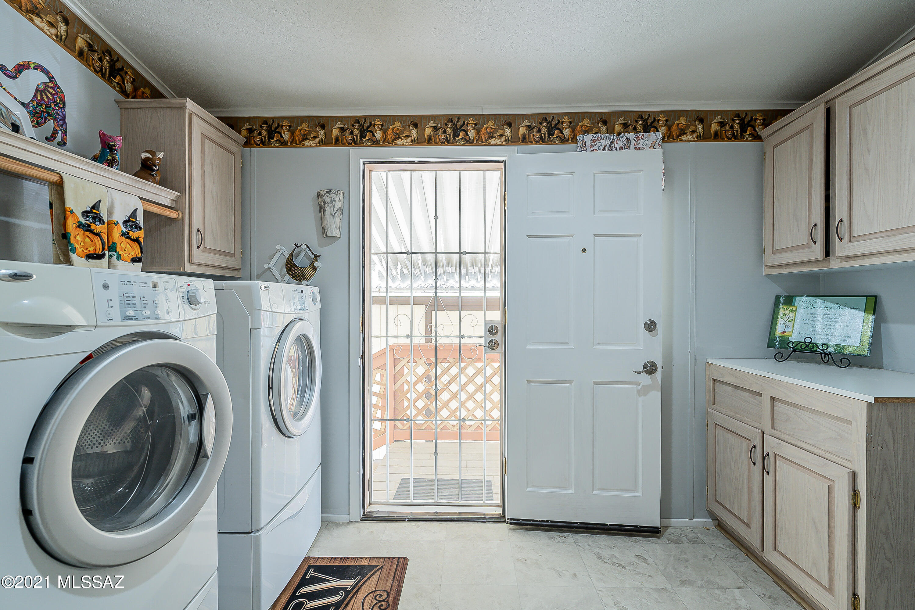 6163 S Foxhunt Drive