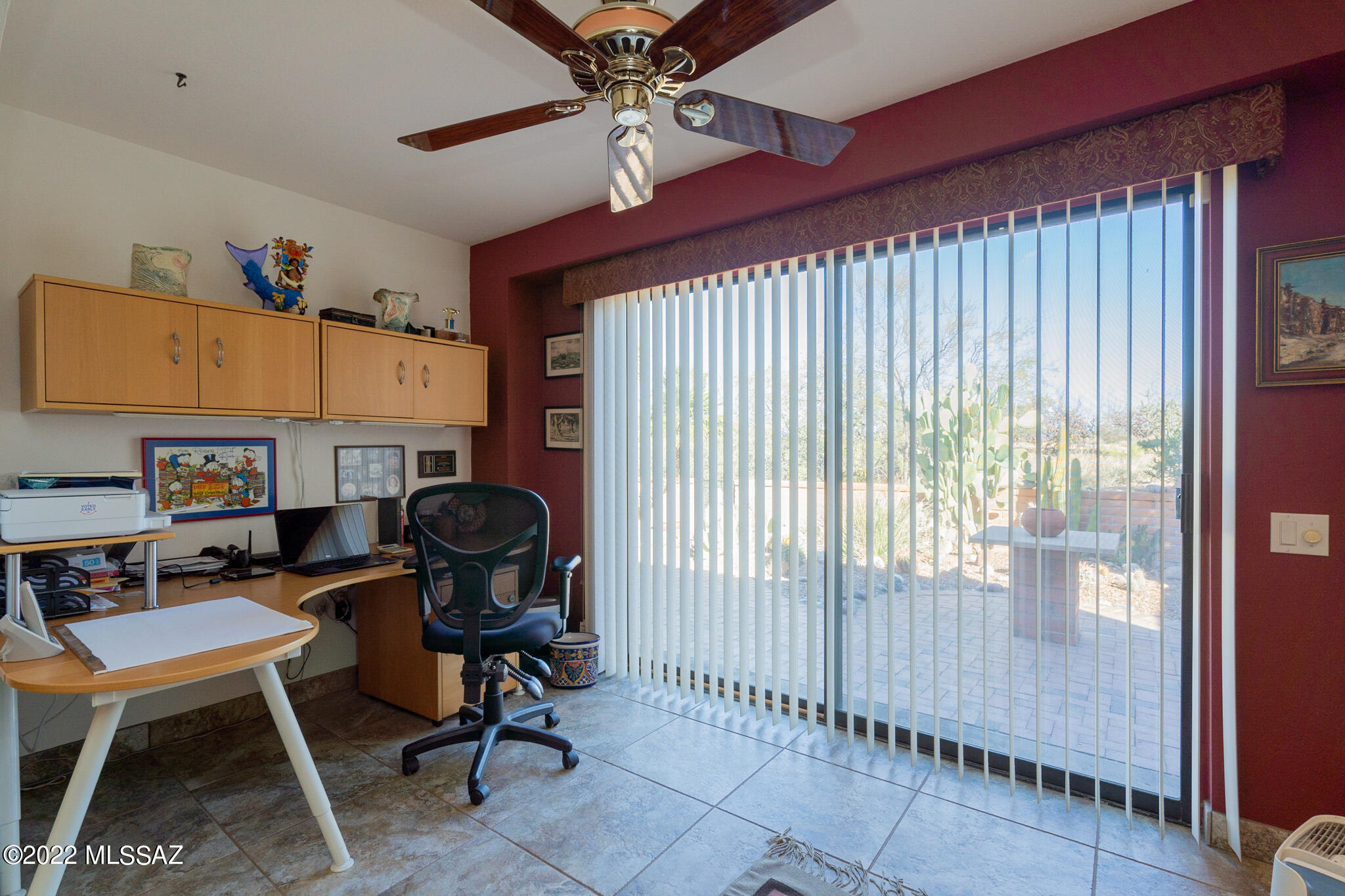 1240 W Camino Urbano