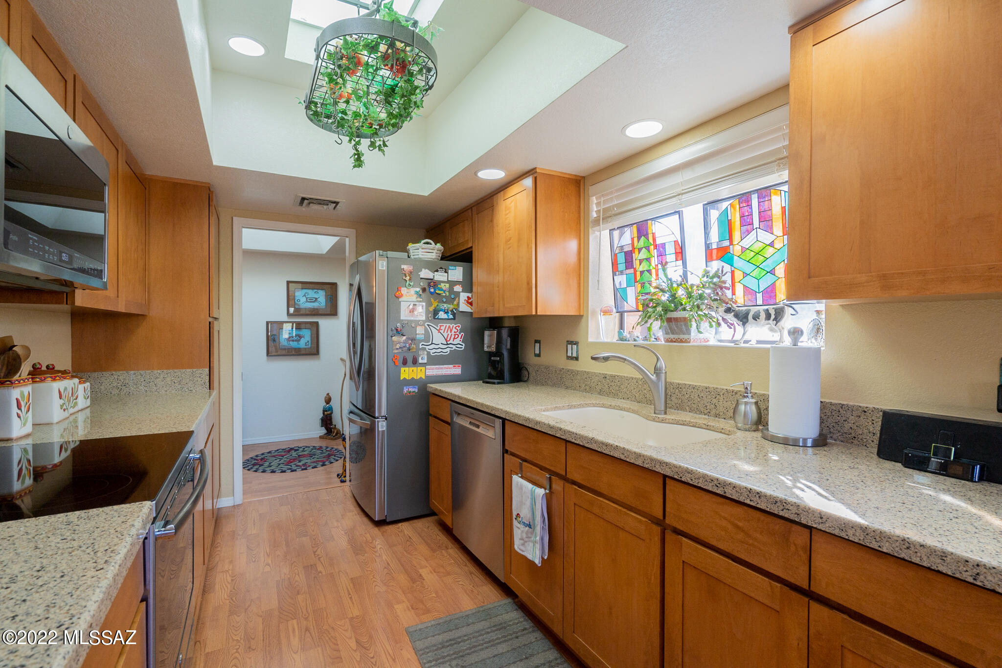 1240 W Camino Urbano