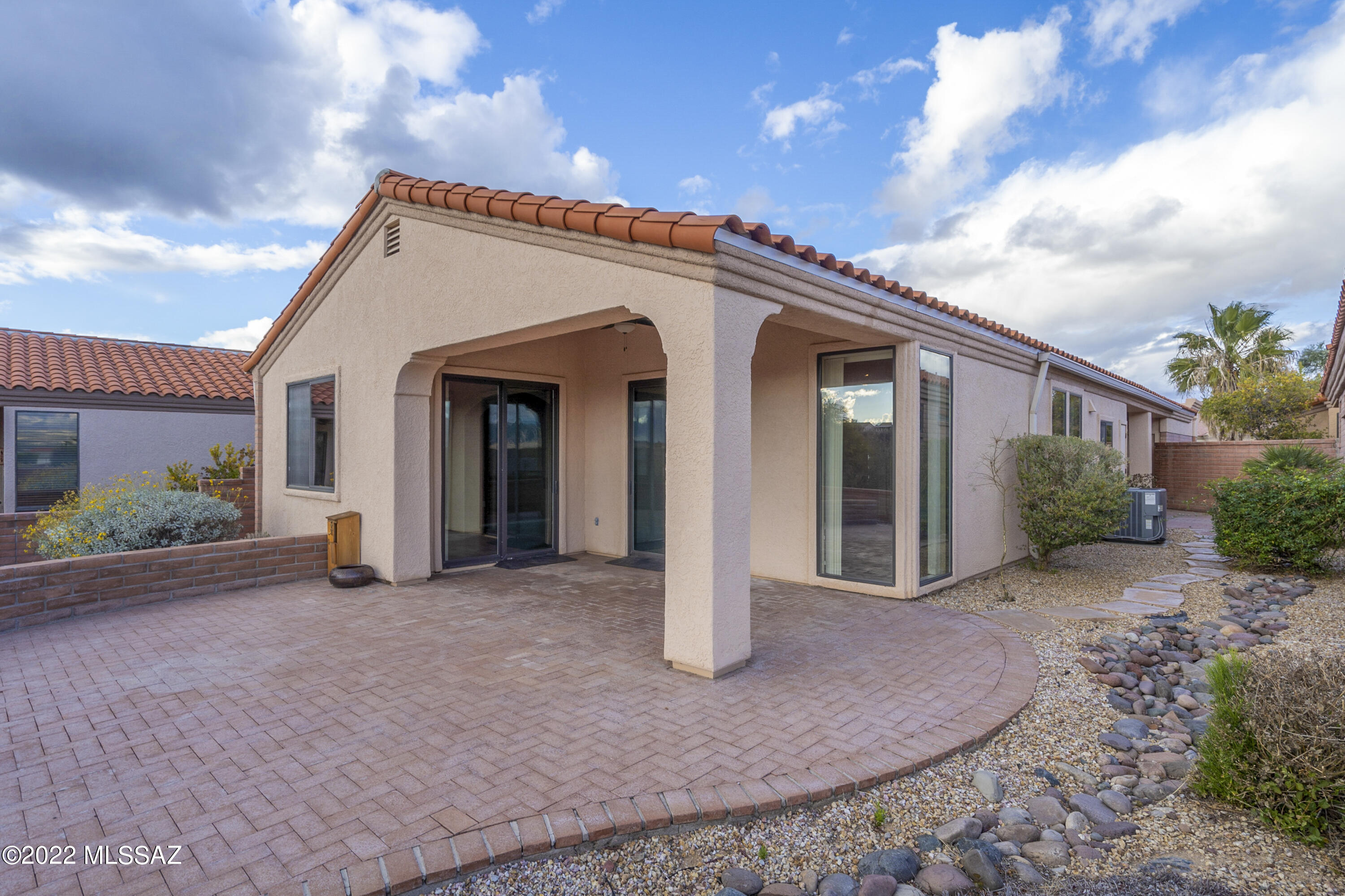 1973 W Mintbush Drive