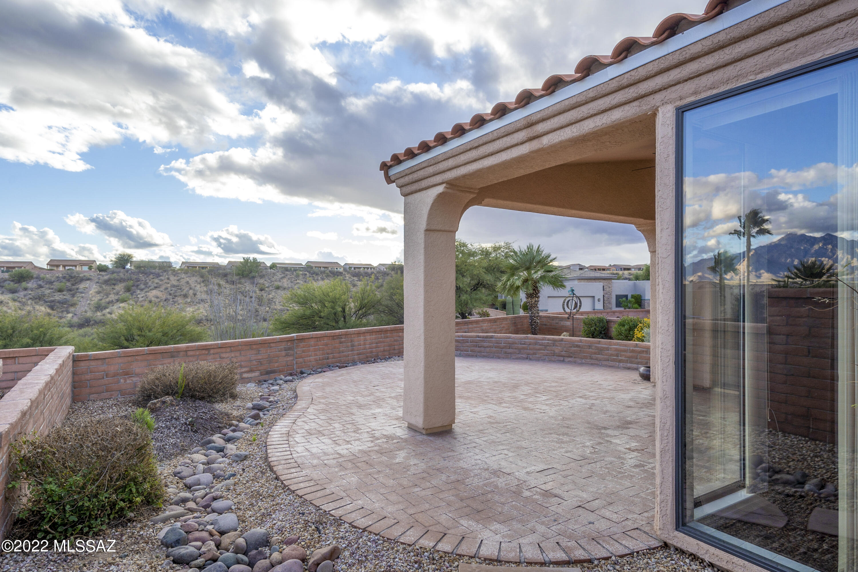 1973 W Mintbush Drive