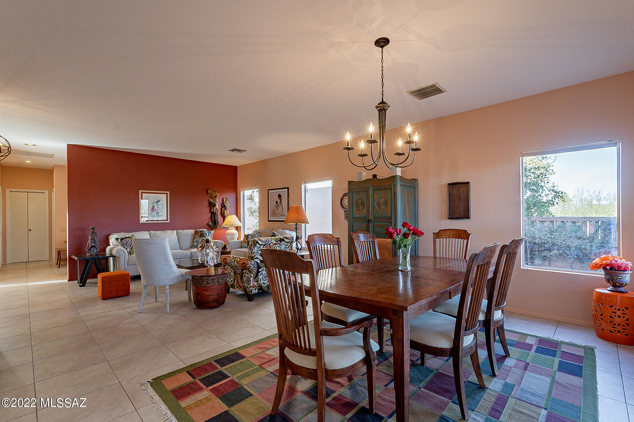 1817 W Placita De Diciembre