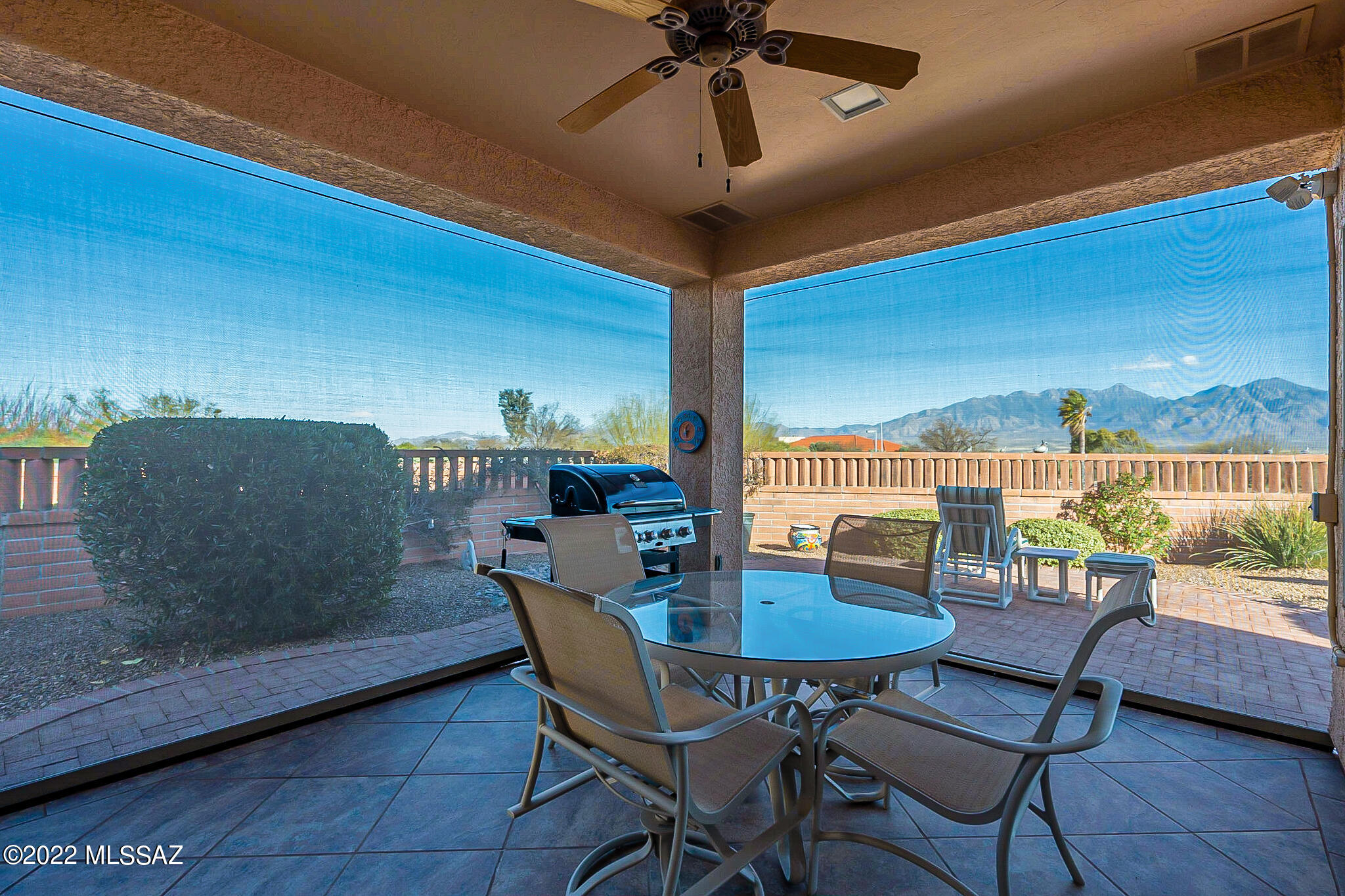 1817 W Placita De Diciembre