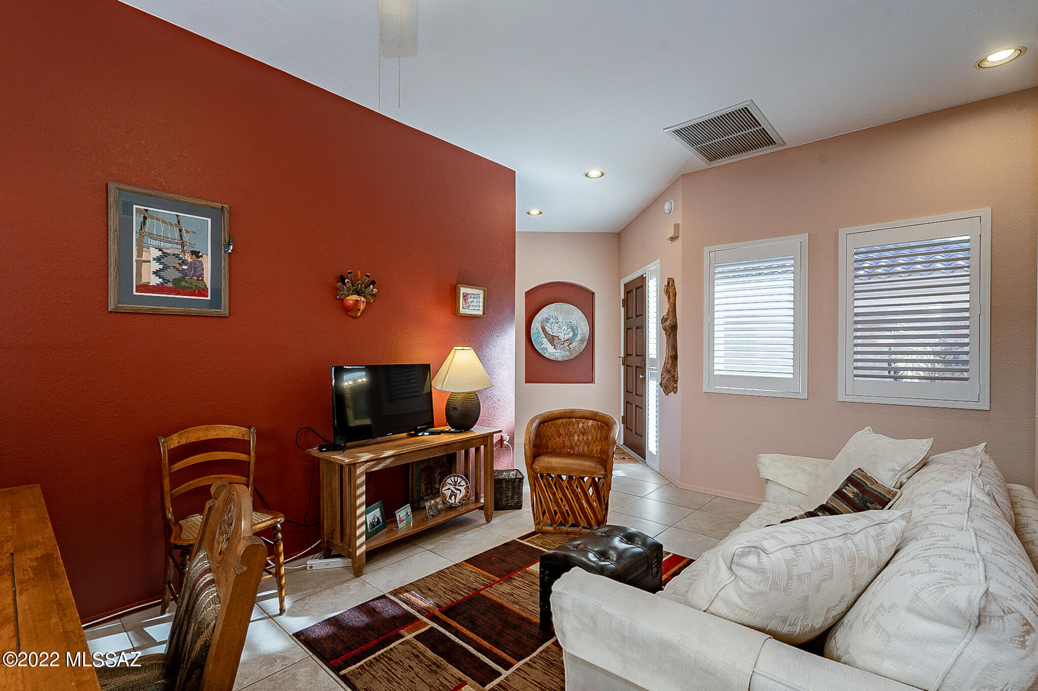 1817 W Placita De Diciembre