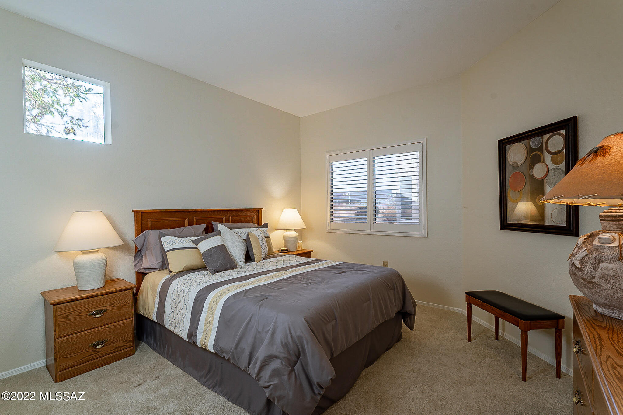 1817 W Placita De Diciembre