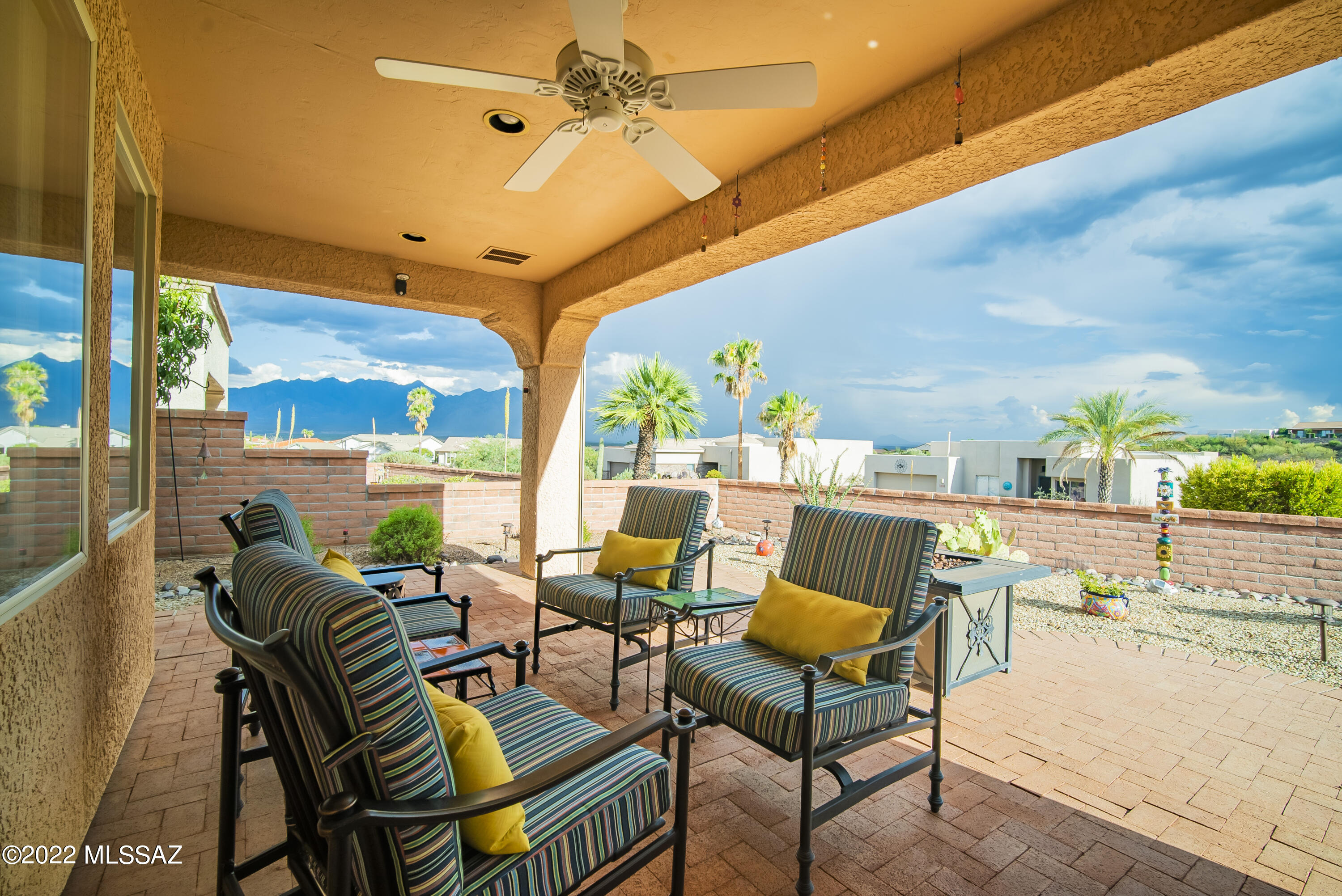 1957 W Mintbush Drive