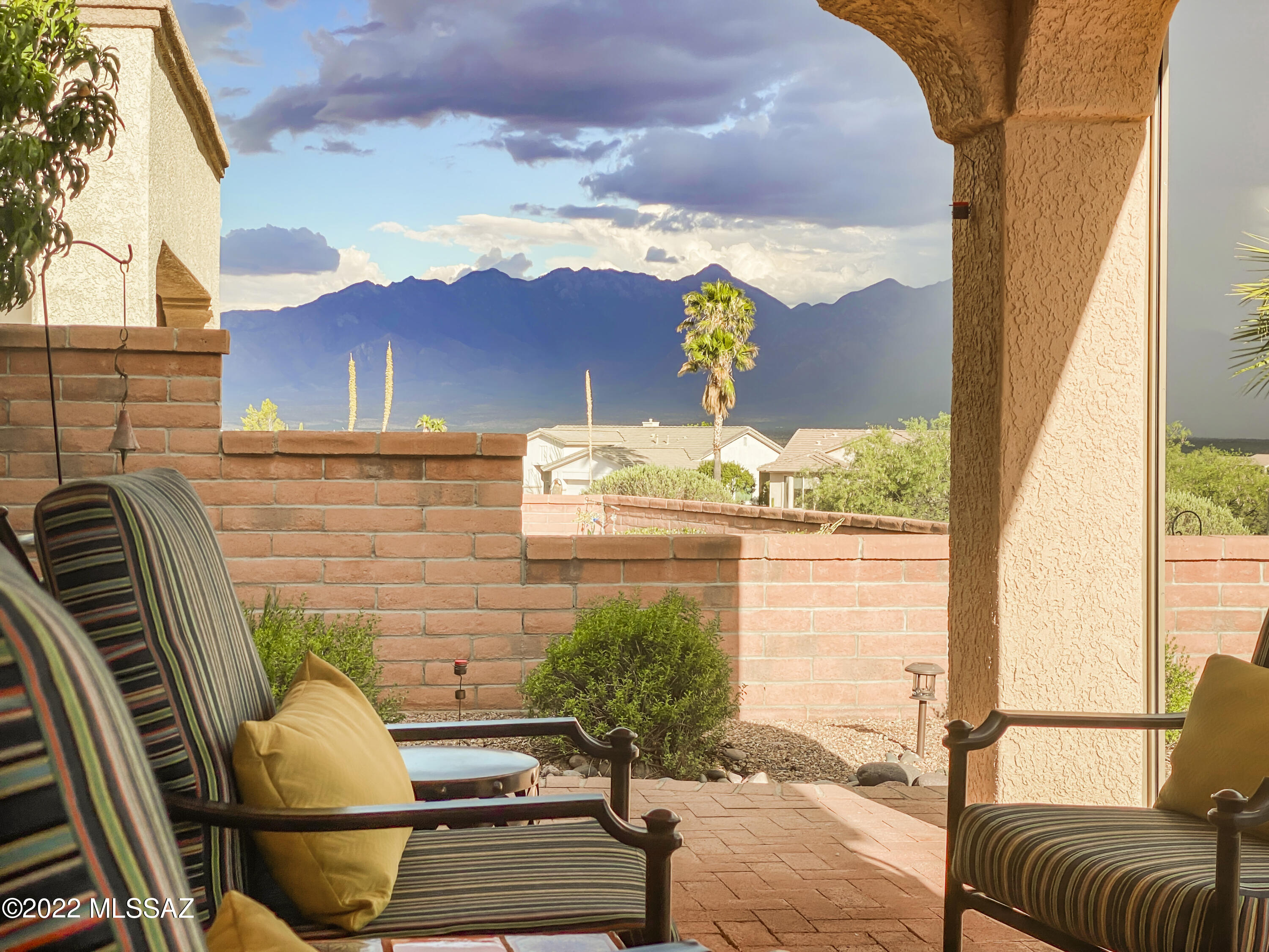 1957 W Mintbush Drive