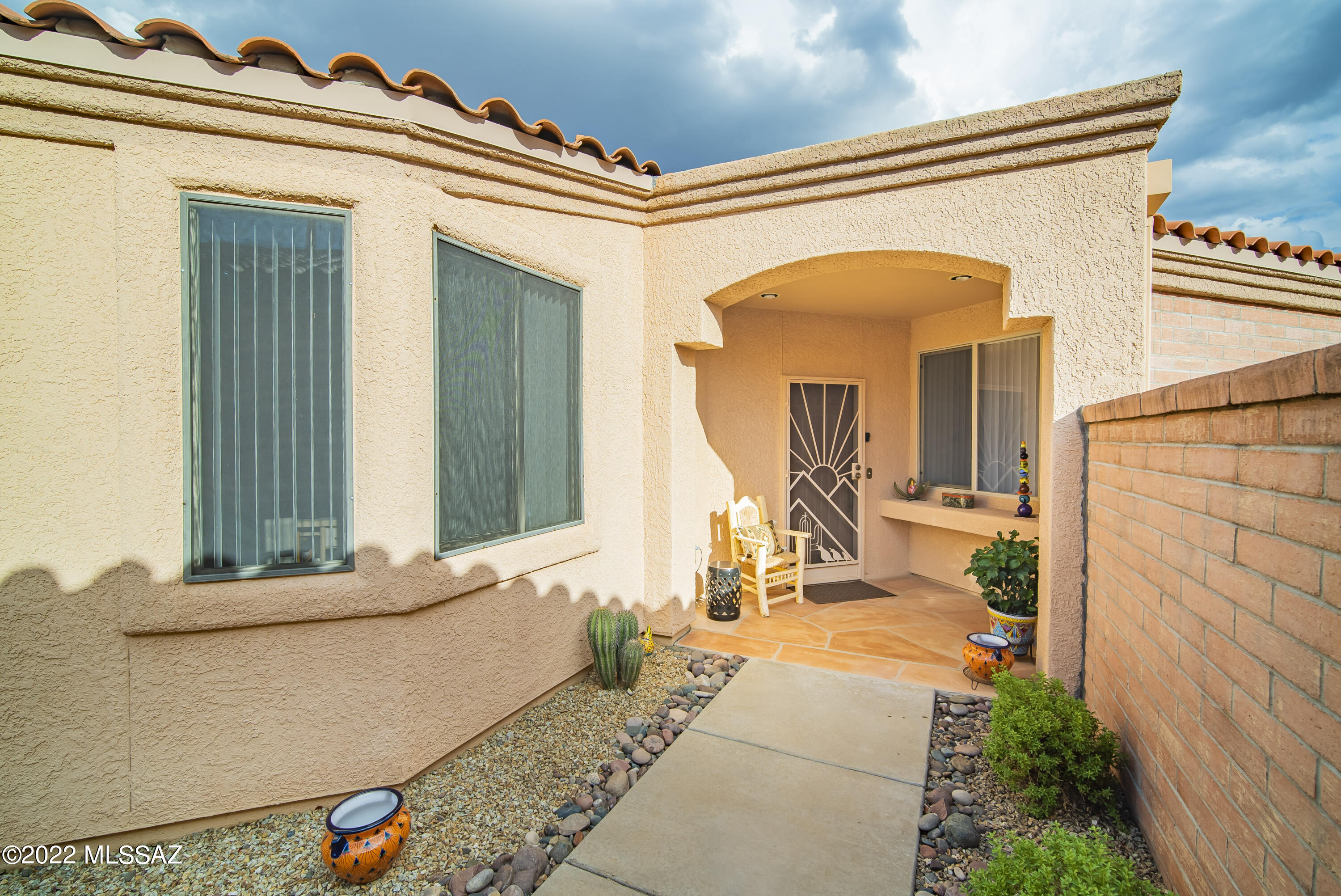 1957 W Mintbush Drive