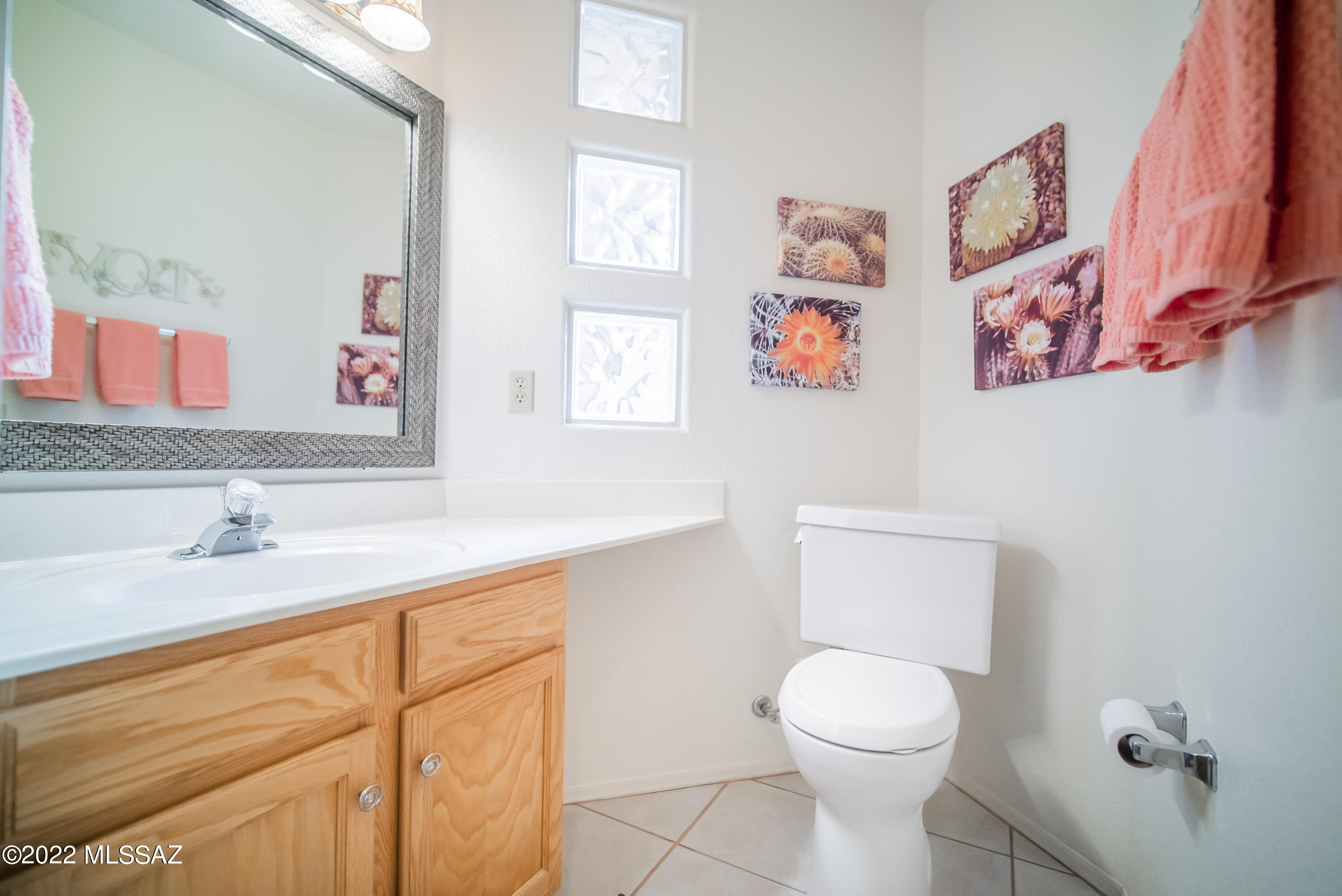 1957 W Mintbush Drive