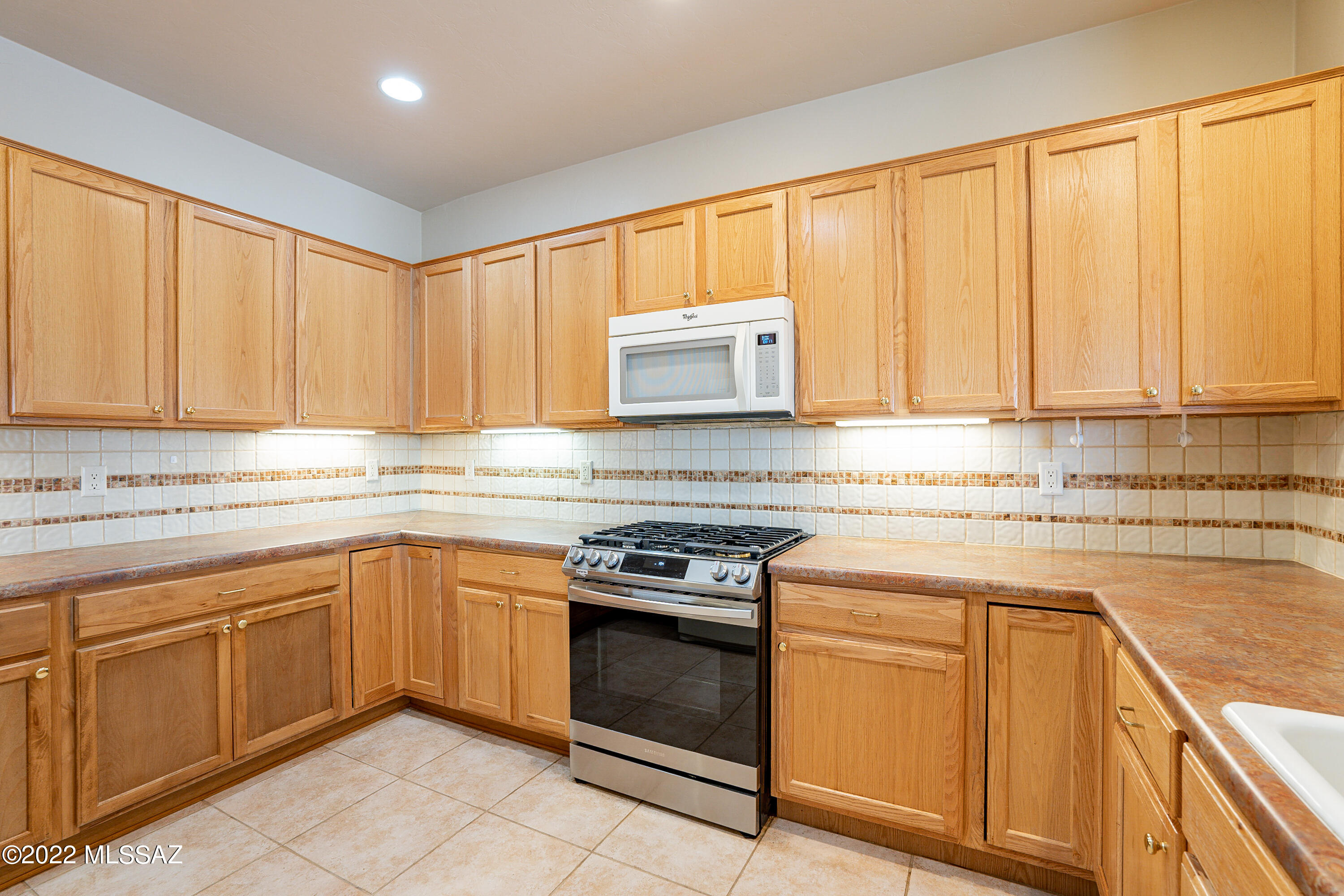 2201 S Pecan Vista Drive