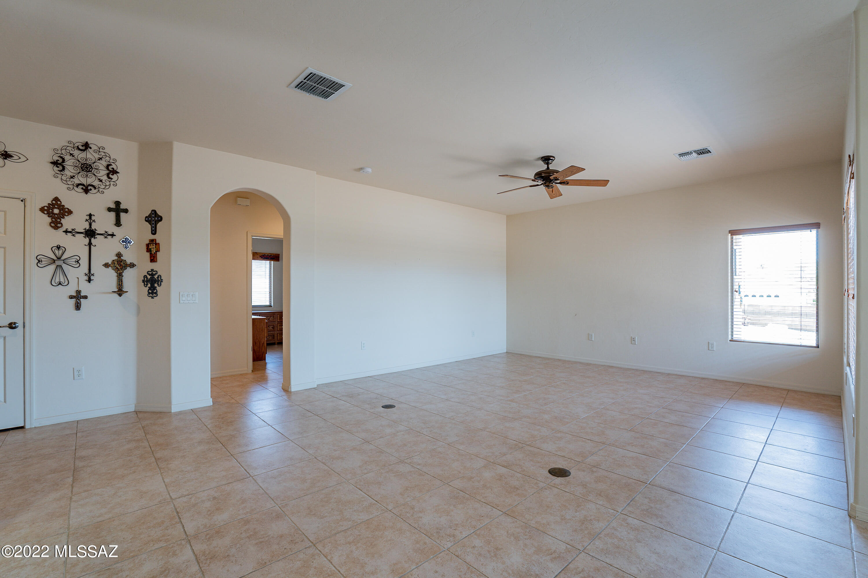 2201 S Pecan Vista Drive