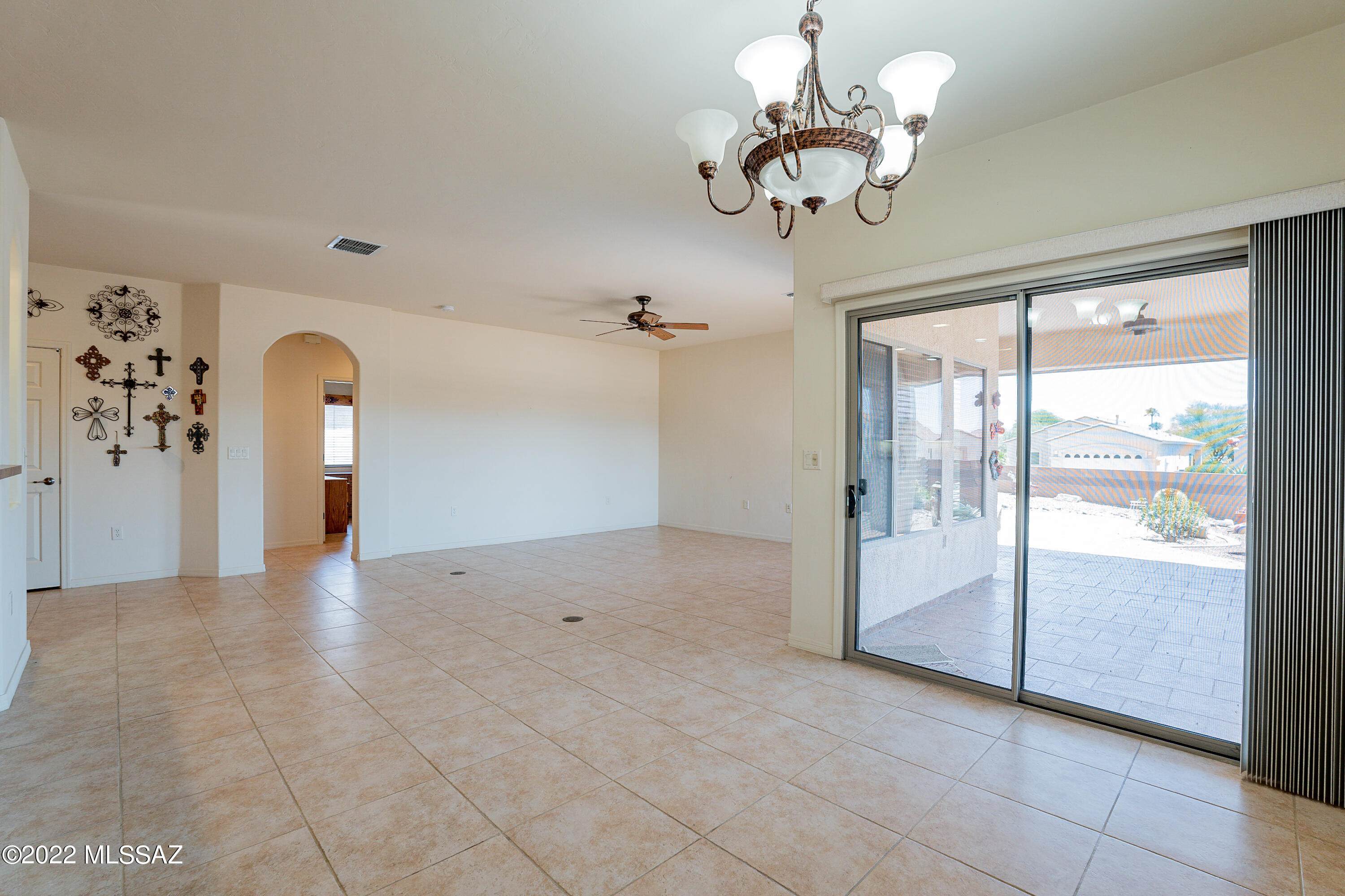 2201 S Pecan Vista Drive