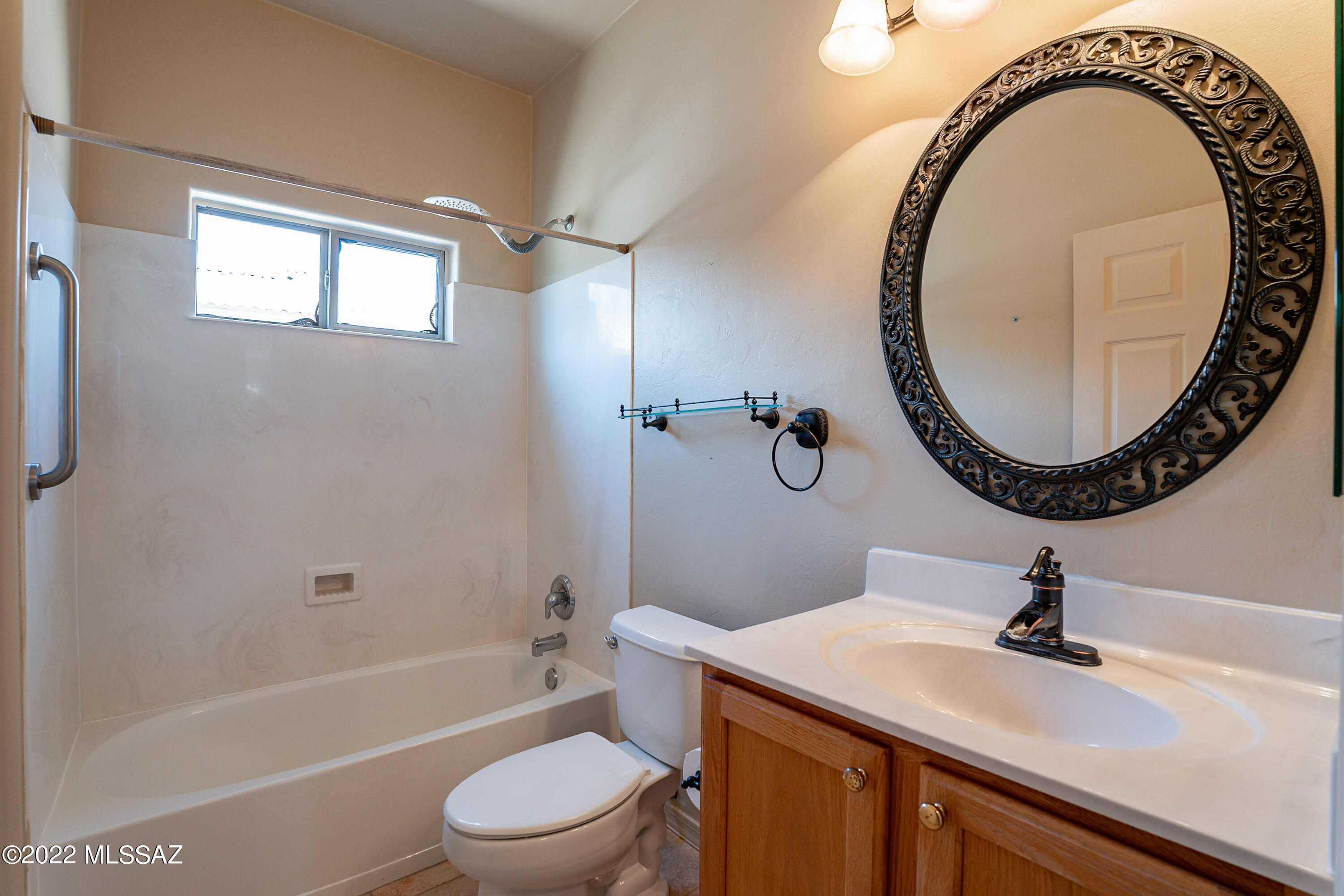 2201 S Pecan Vista Drive