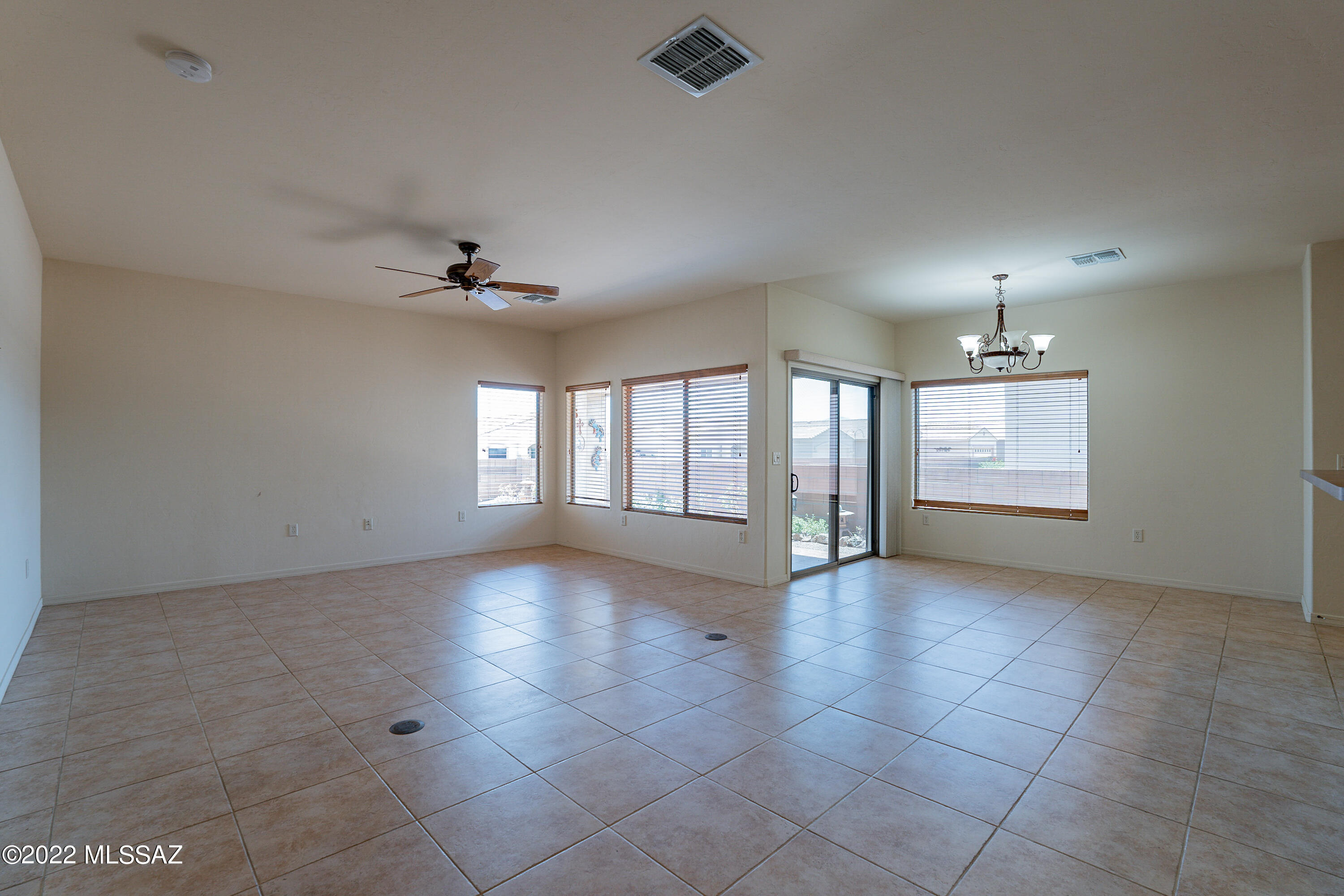 2201 S Pecan Vista Drive