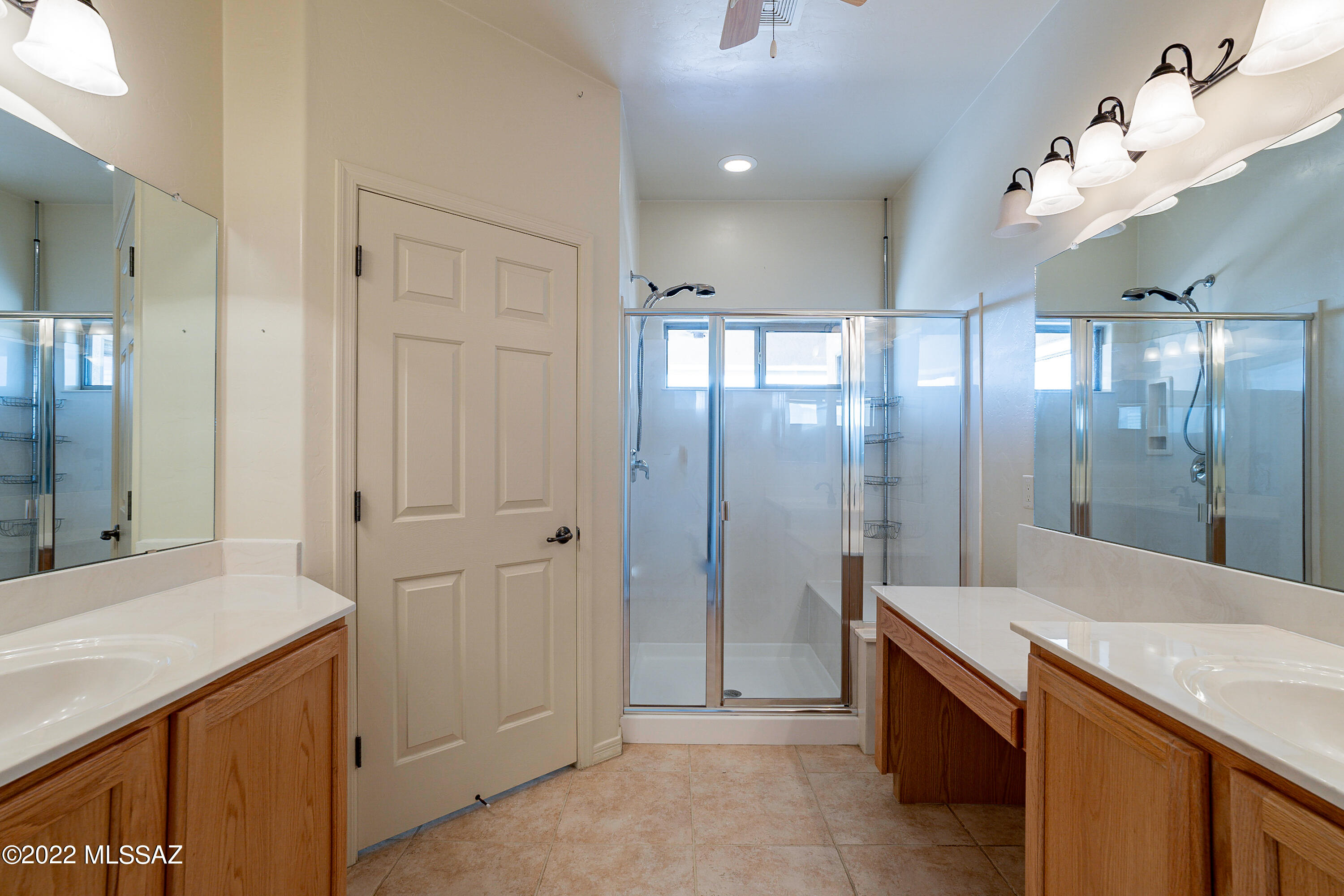 2201 S Pecan Vista Drive