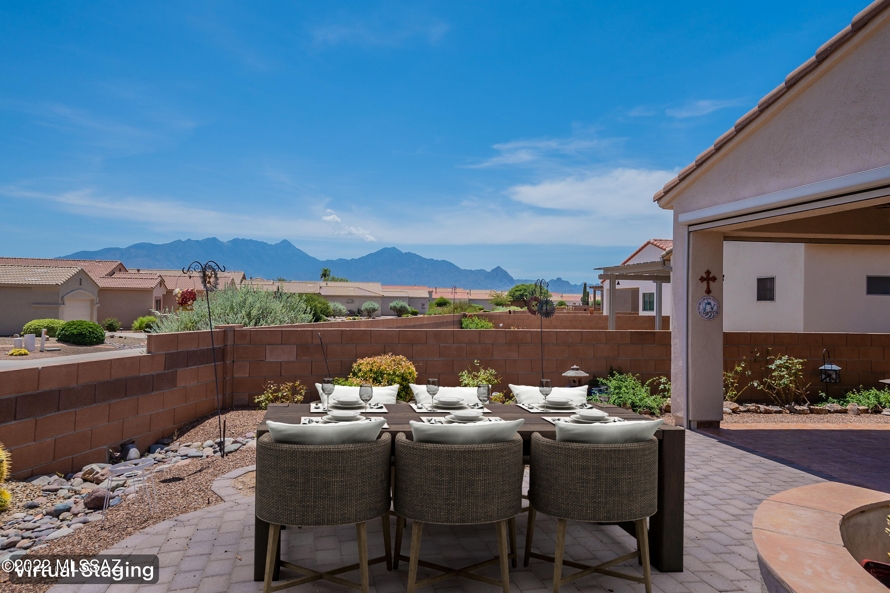 2201 S Pecan Vista Drive